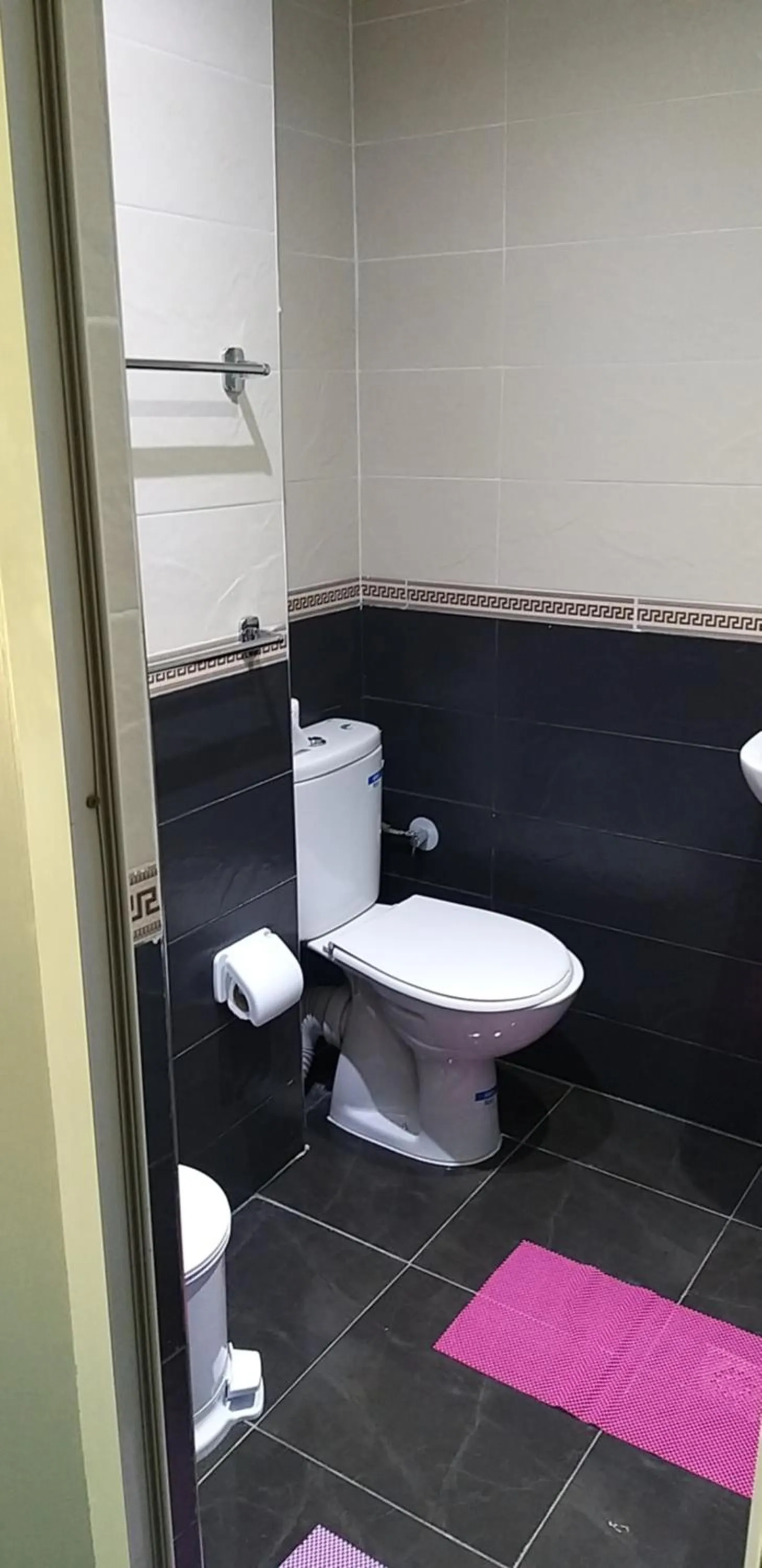 Bathroom in Amor Hotel