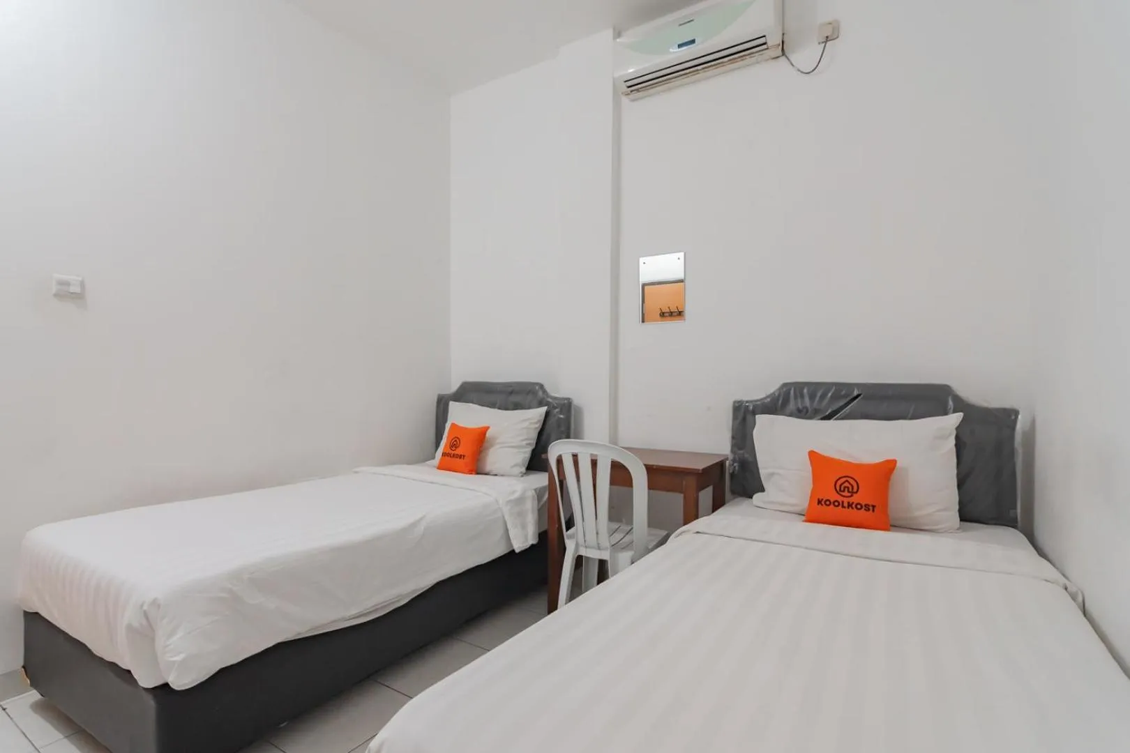 Bedroom in KoolKost near Alun Alun Kota Bandung 2 - Male Only