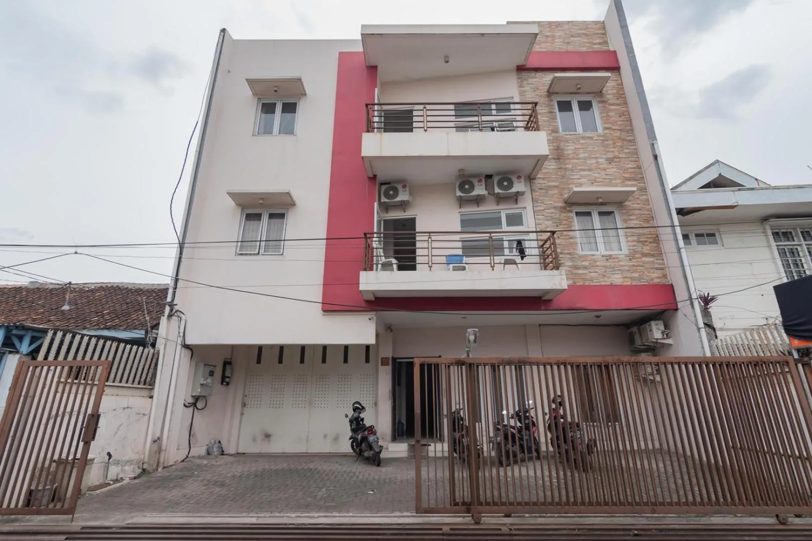 Property building in KoolKost near Alun Alun Kota Bandung 2 - Male Only