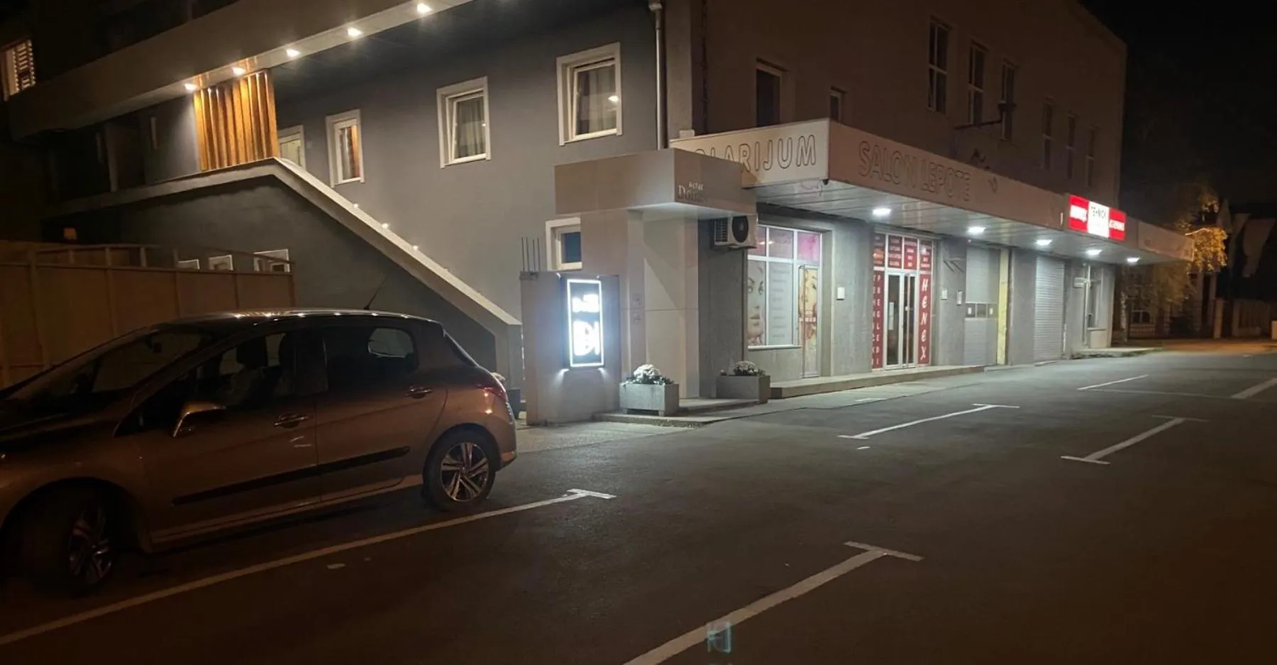 Property building in Dona, Altina