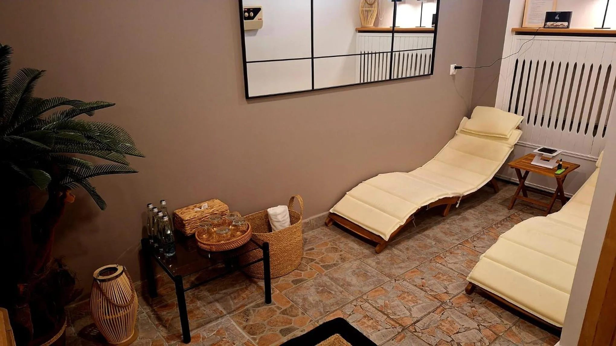 Hotel w Dobieszkowie