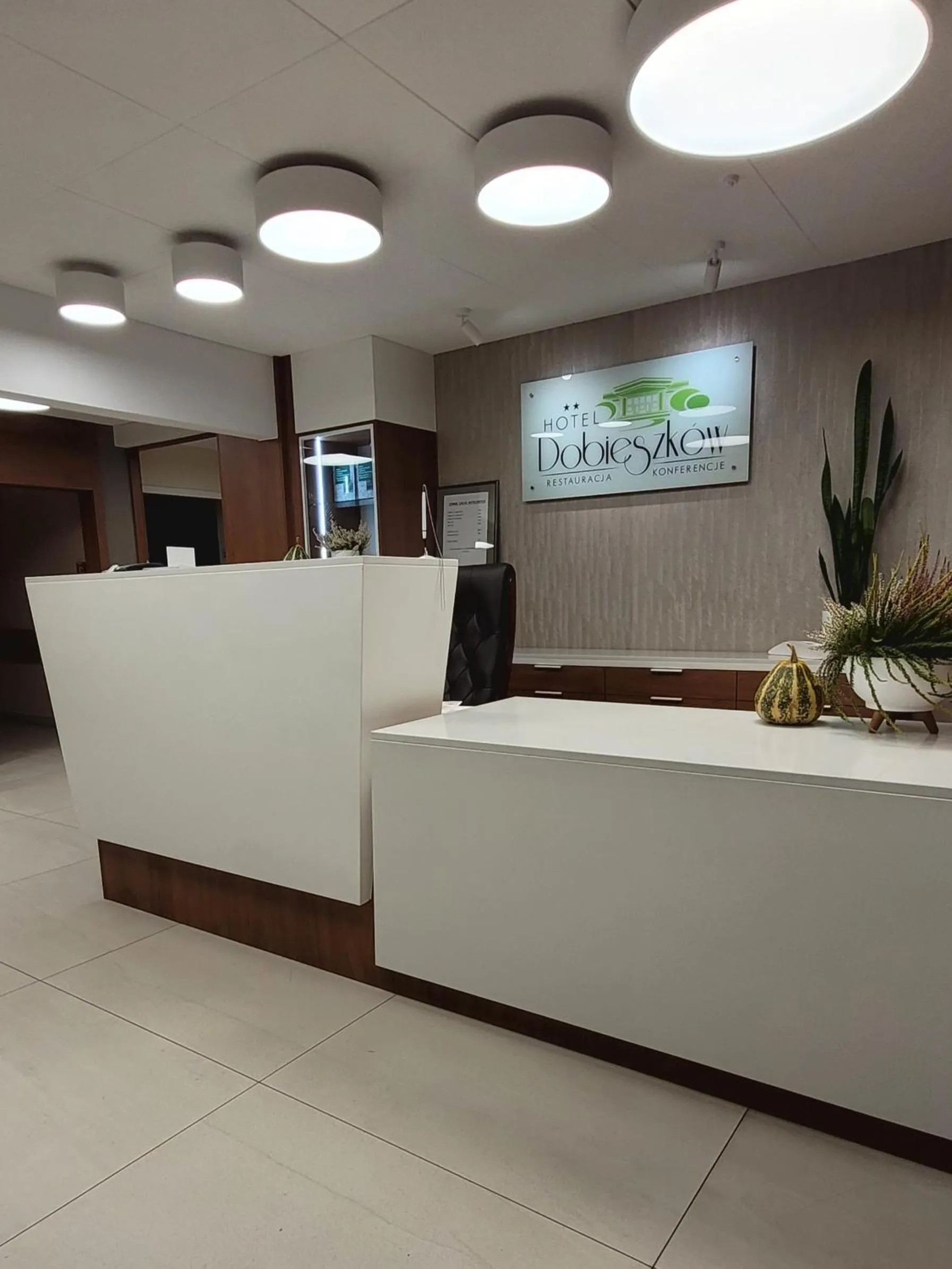 Hotel w Dobieszkowie