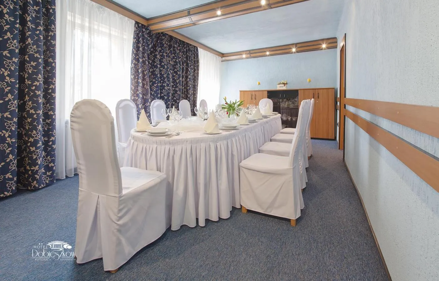 Hotel w Dobieszkowie