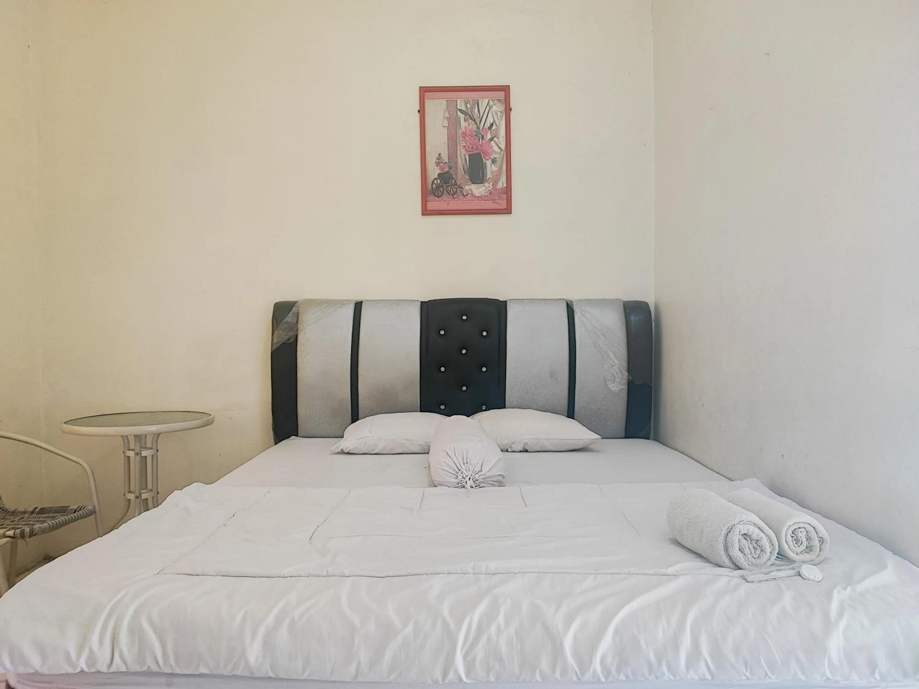 Bed in RedDoorz Syariah @ Jalan Jendral Sudirman Jambi