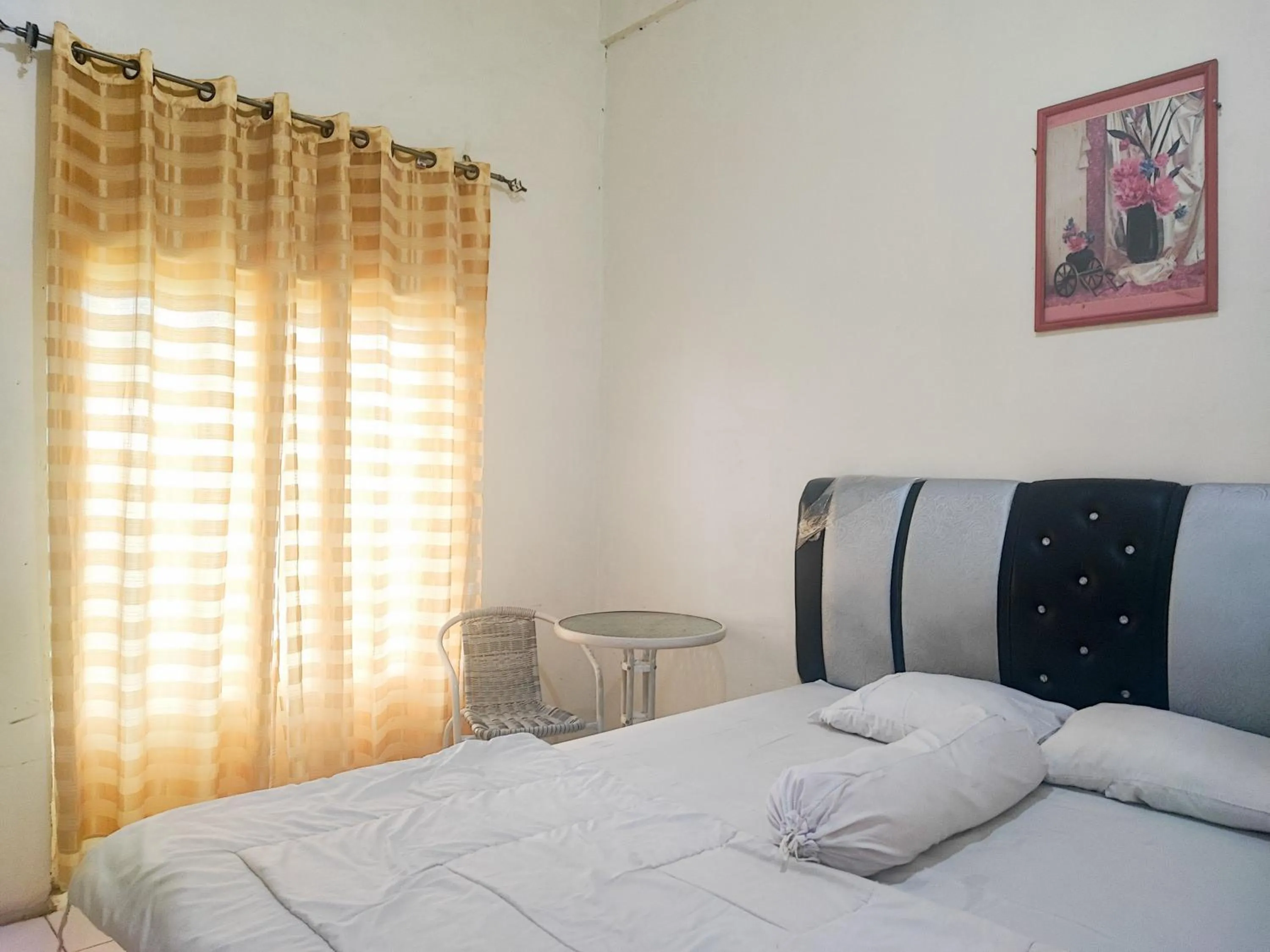 Bed in RedDoorz Syariah @ Jalan Jendral Sudirman Jambi