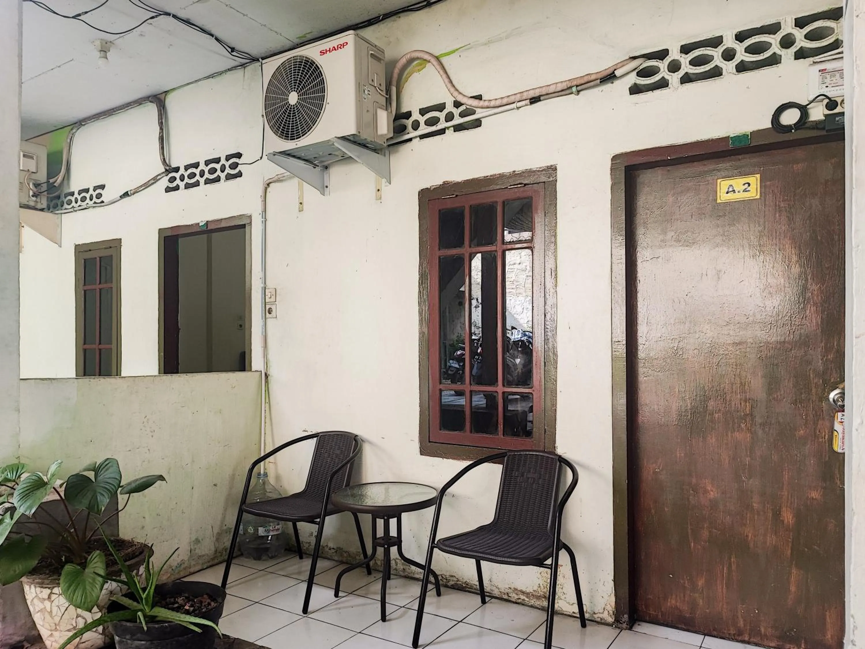 Facade/entrance in RedDoorz Syariah @ Jalan Jendral Sudirman Jambi