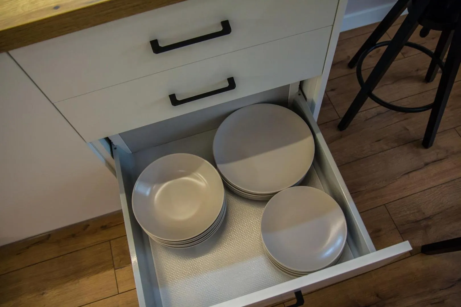 Kitchen or kitchenette in Piernikowe by Rentoom