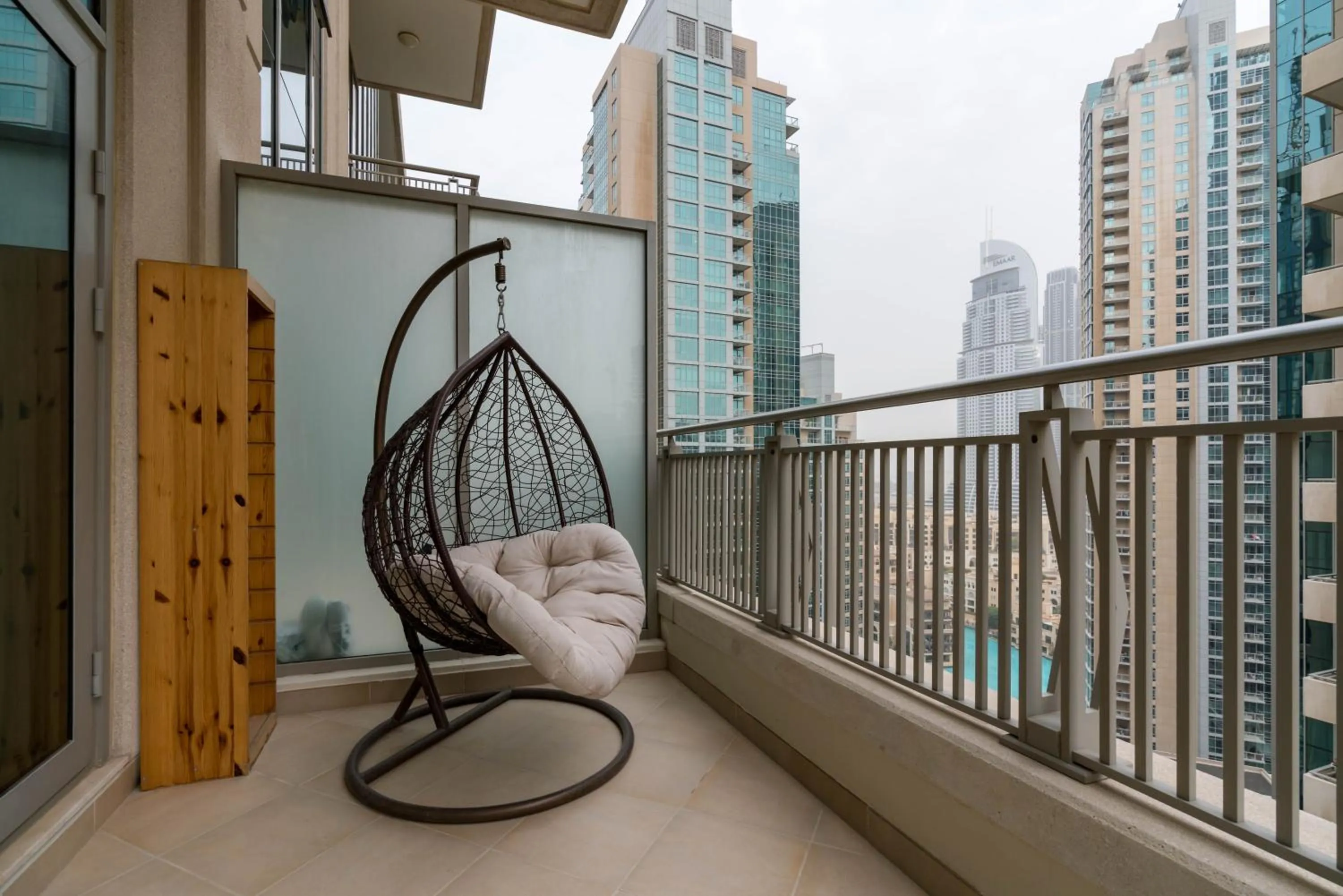 Balcony/Terrace in White Sage - Fountain View Stylish Apt With Spacious Terrace