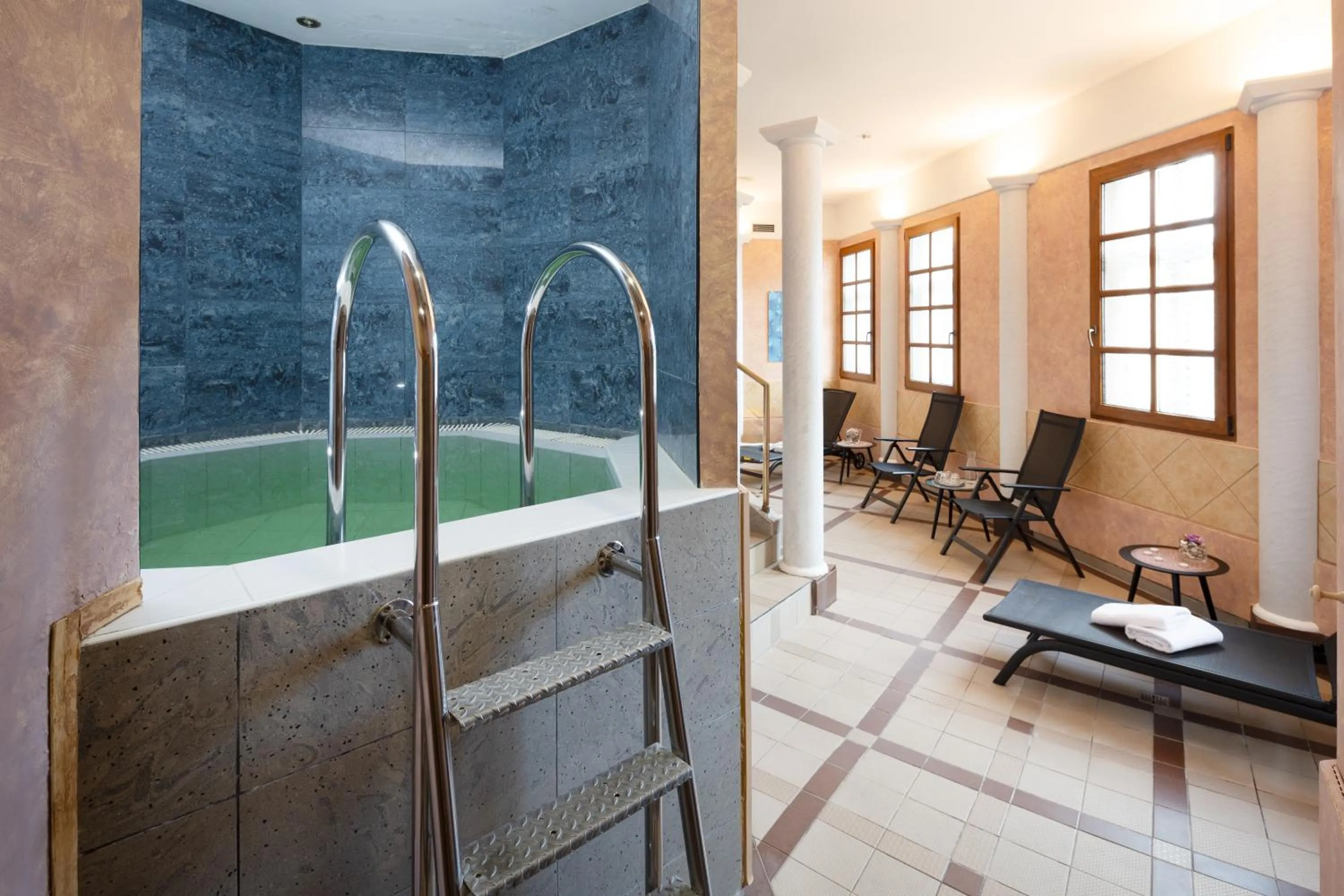 Spa and wellness centre/facilities in Wellness Hotel Jean De Carro