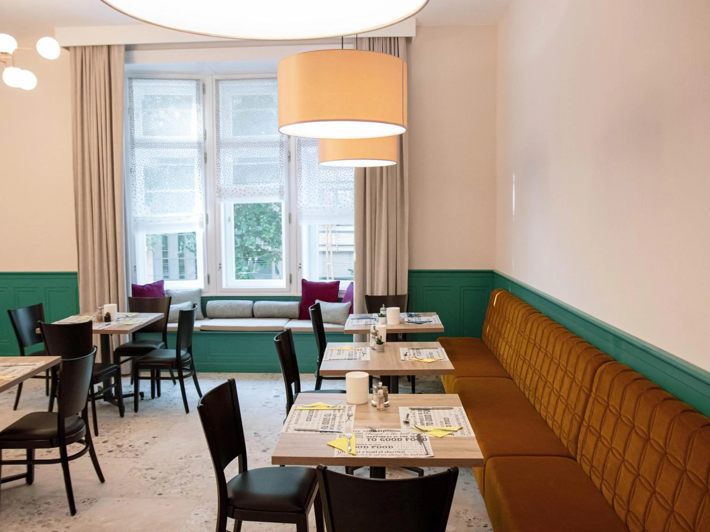 Breakfast in D50 Hotel