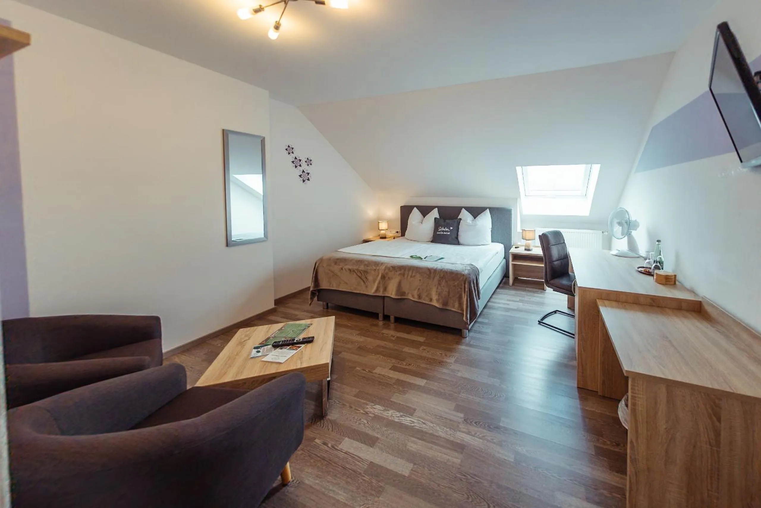 Photo of the whole room, Bed in Das Arni´s