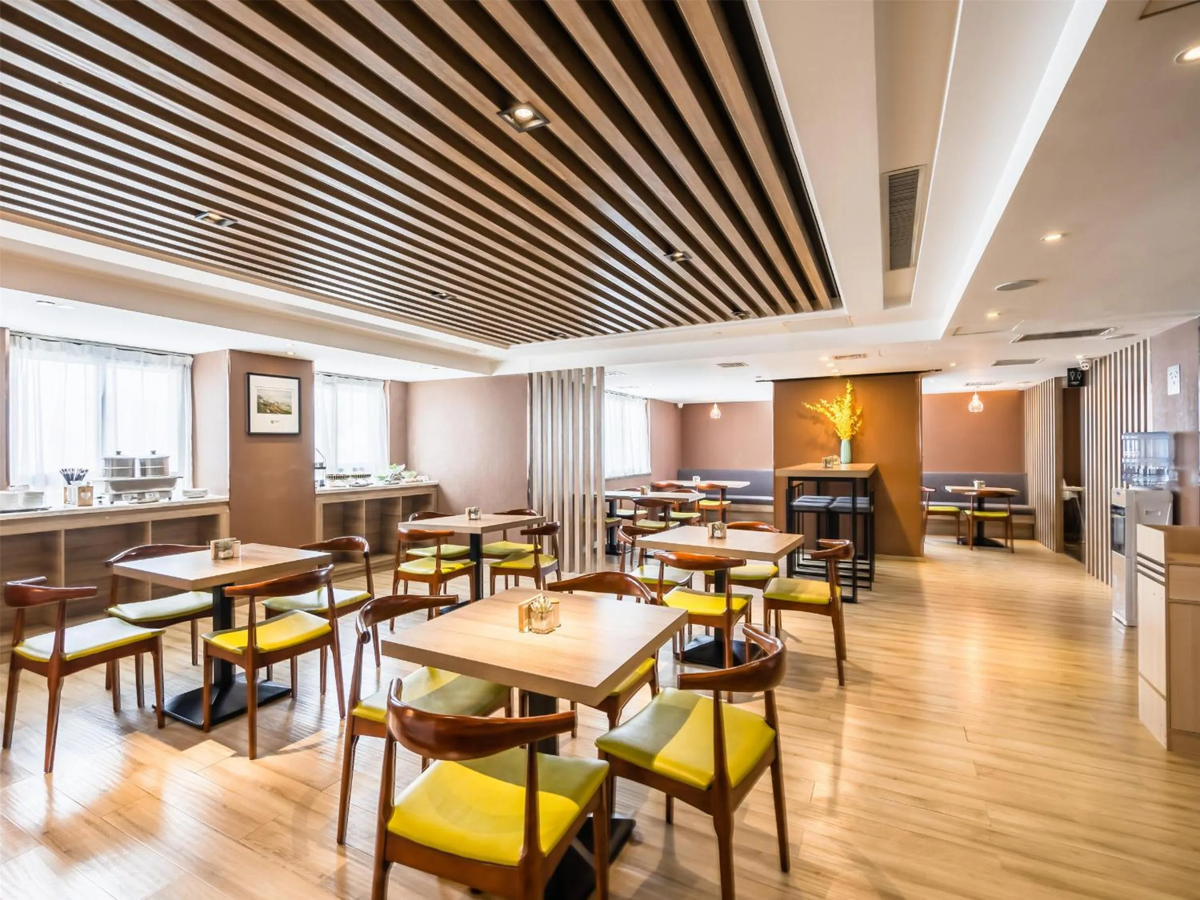 Atour Hotel Pingliang Greenland Plaza