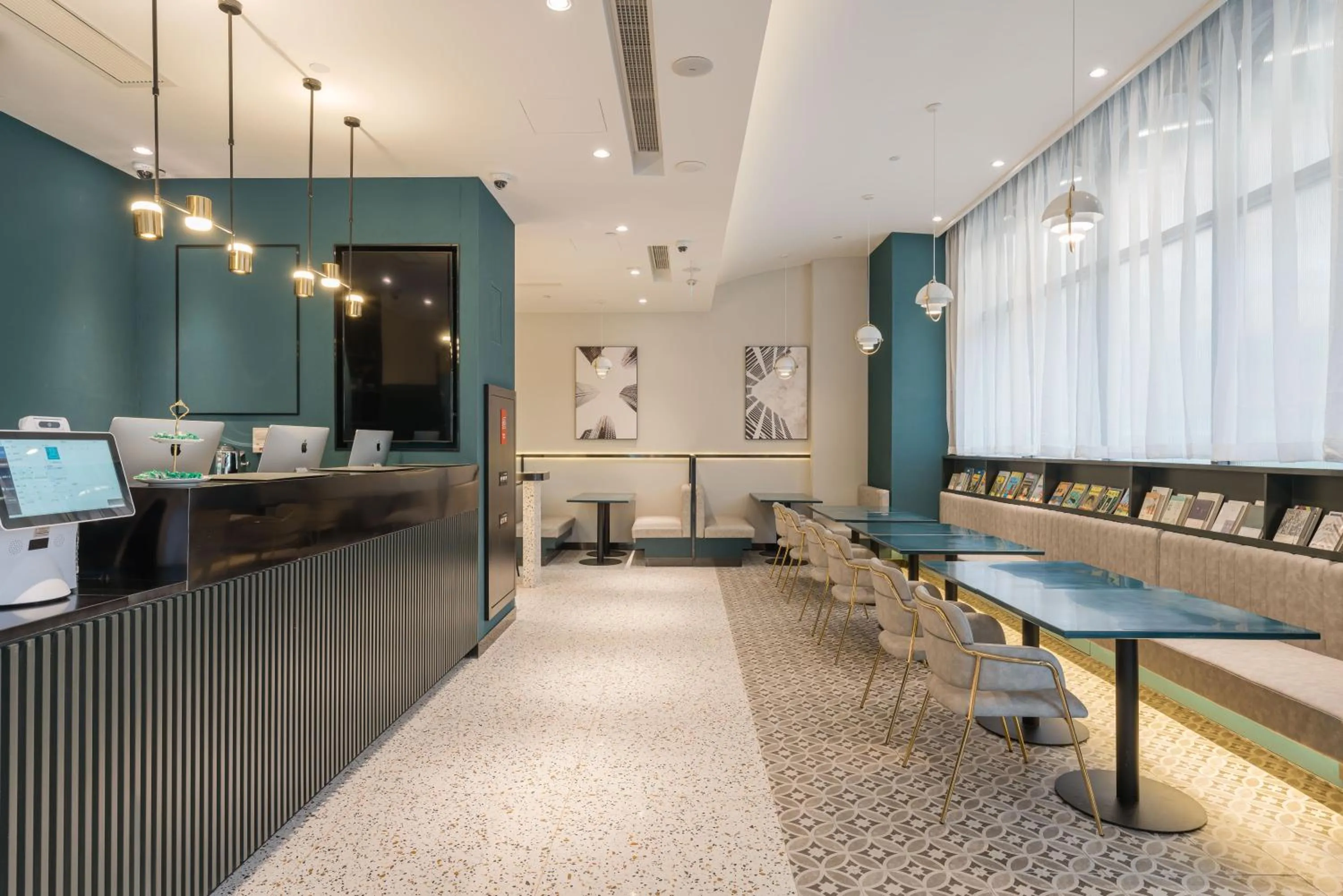 Seating area in Atour X Shanghai Jing'an Temple