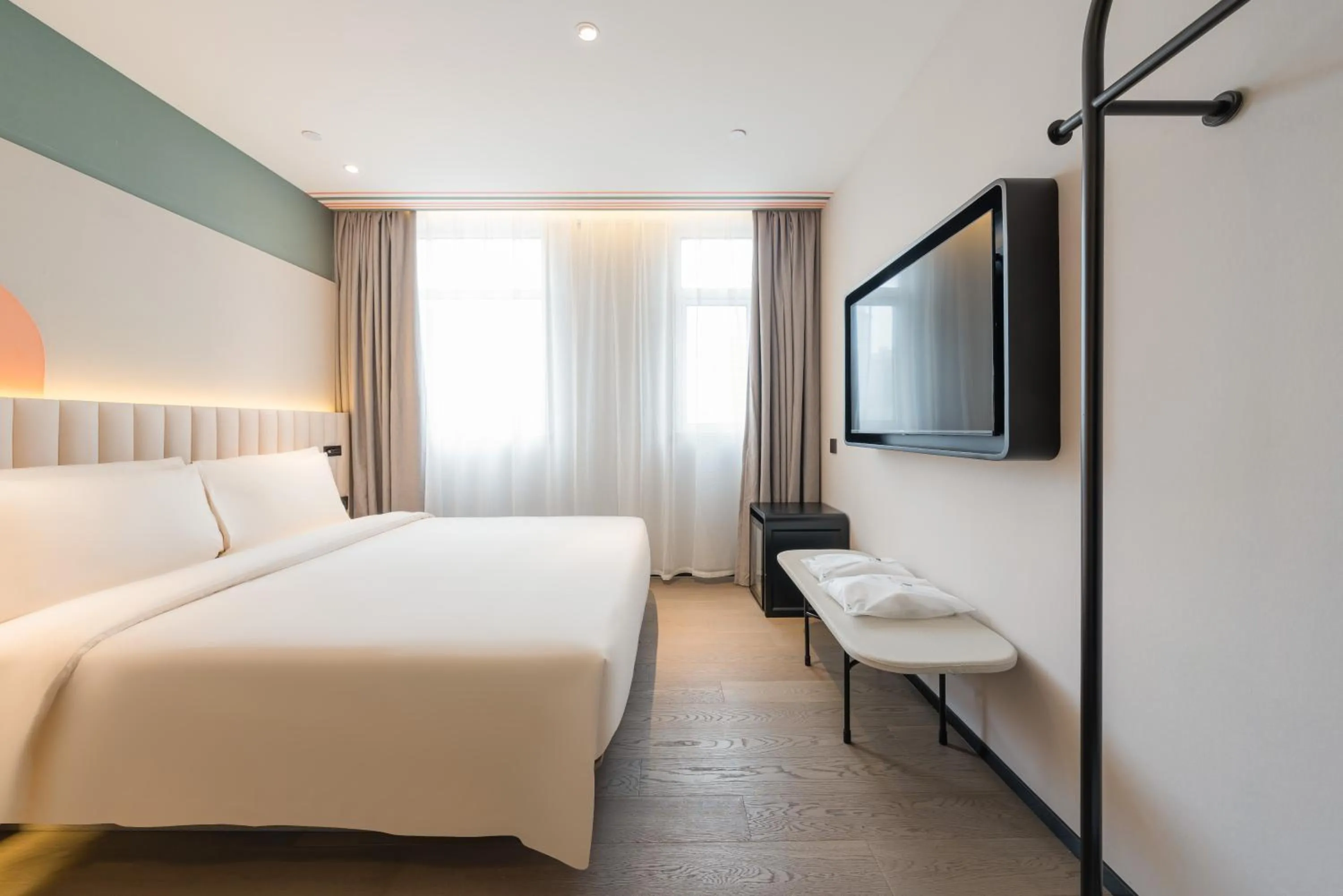 TV and multimedia, Bed in Atour X Shanghai Jing'an Temple