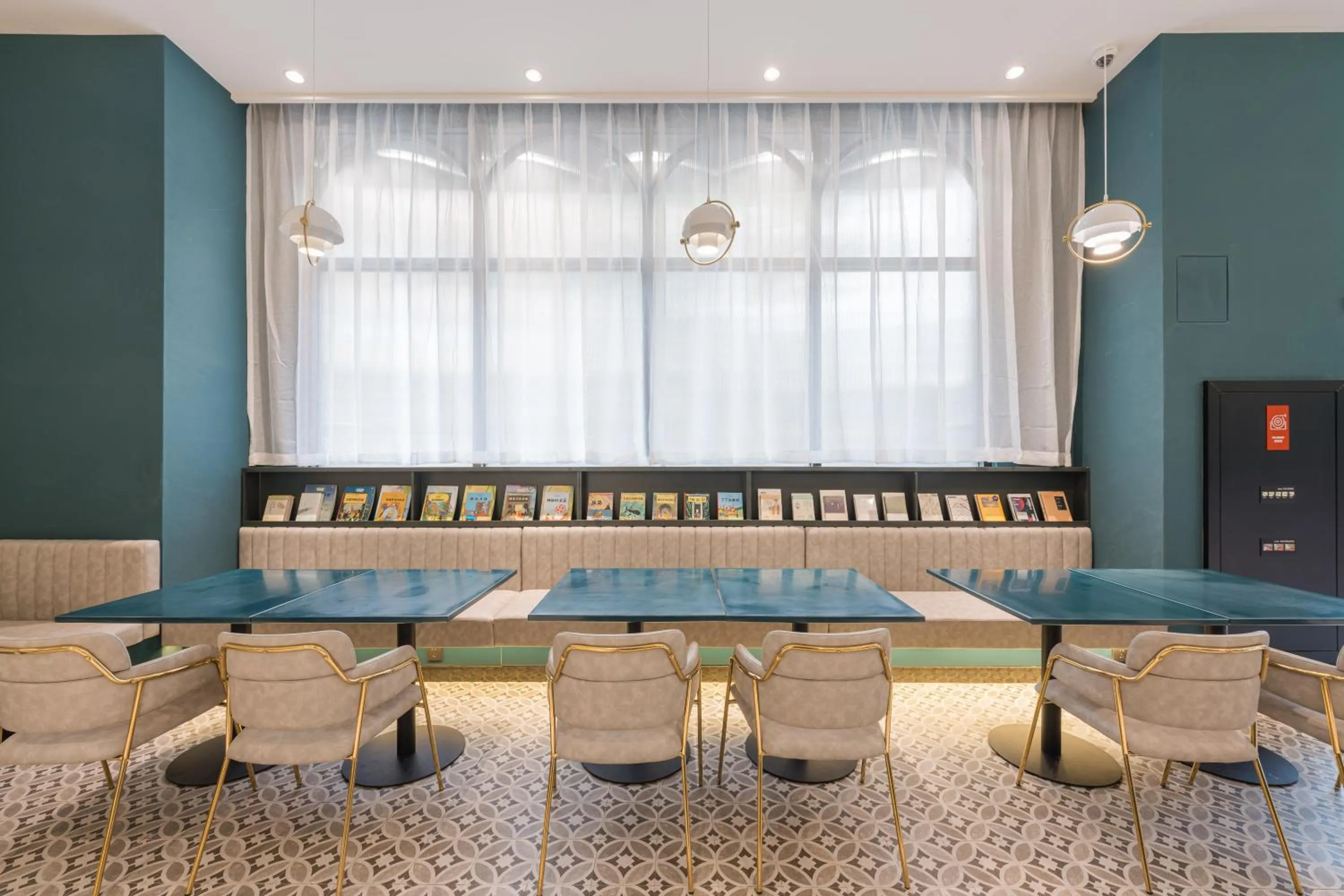 Seating area in Atour X Shanghai Jing'an Temple