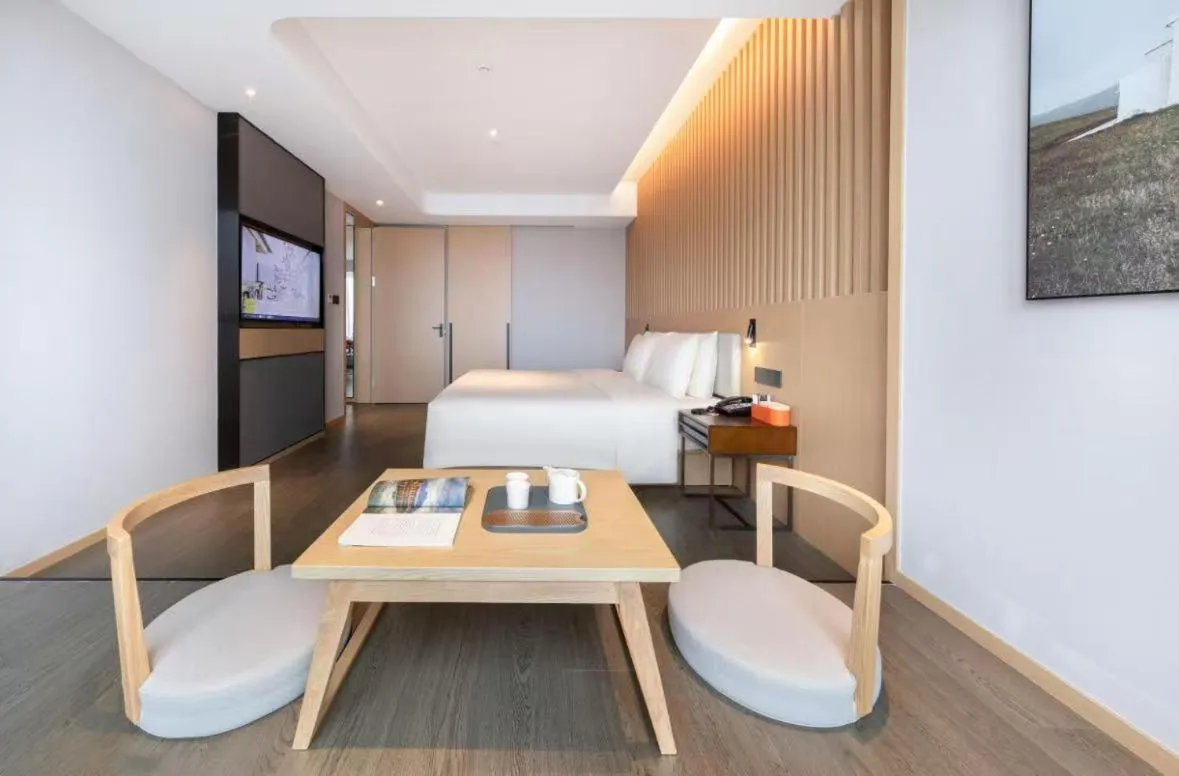Bed in Atour Hotel Ningbo Fenghua Huizheng Street