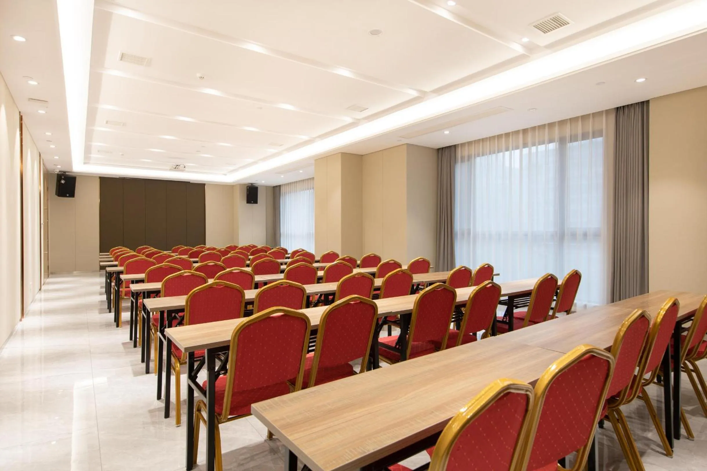 Atour Hotel Nanchang Aixi Lake