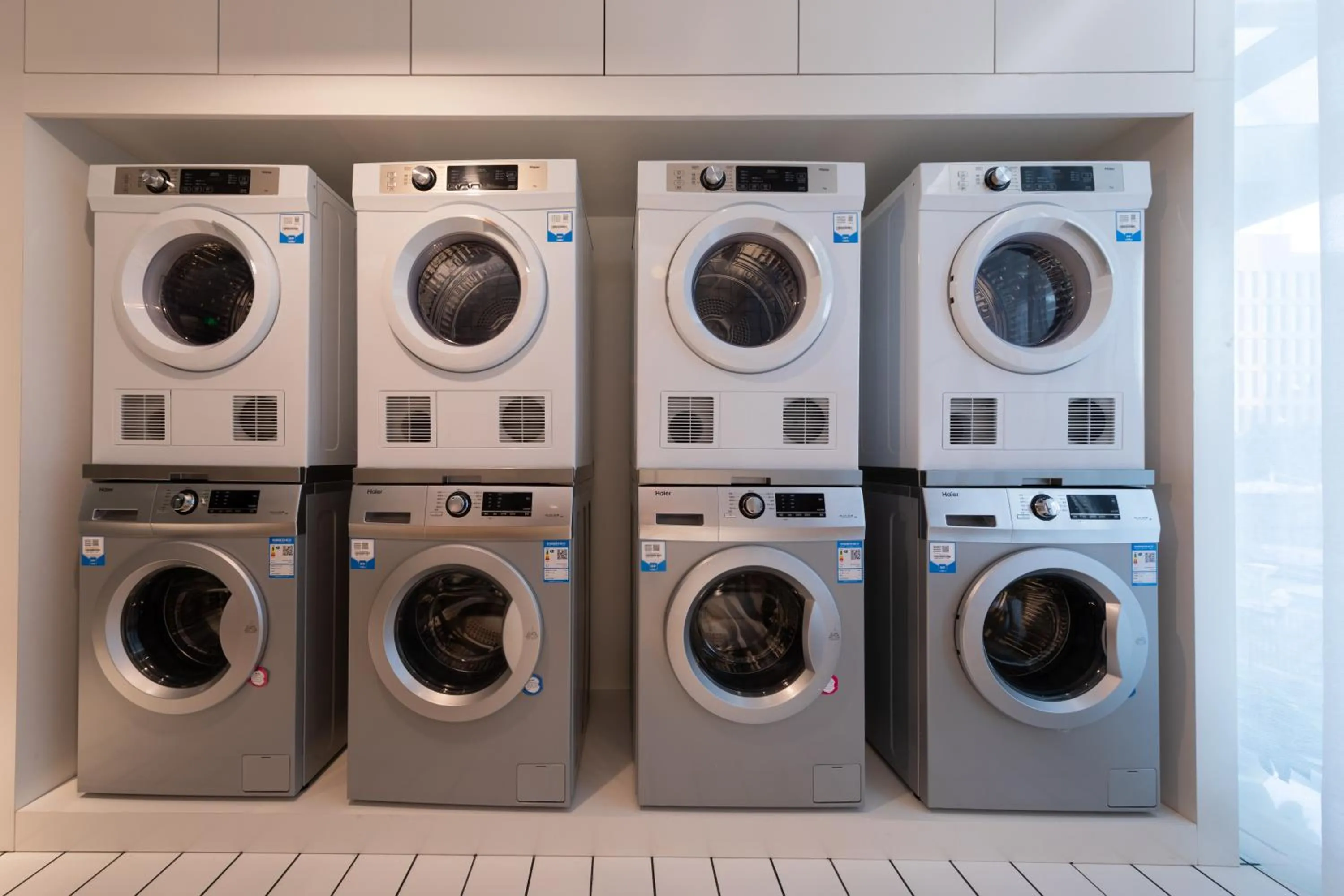 Atour Hotel Wuhan Jinyin Lake