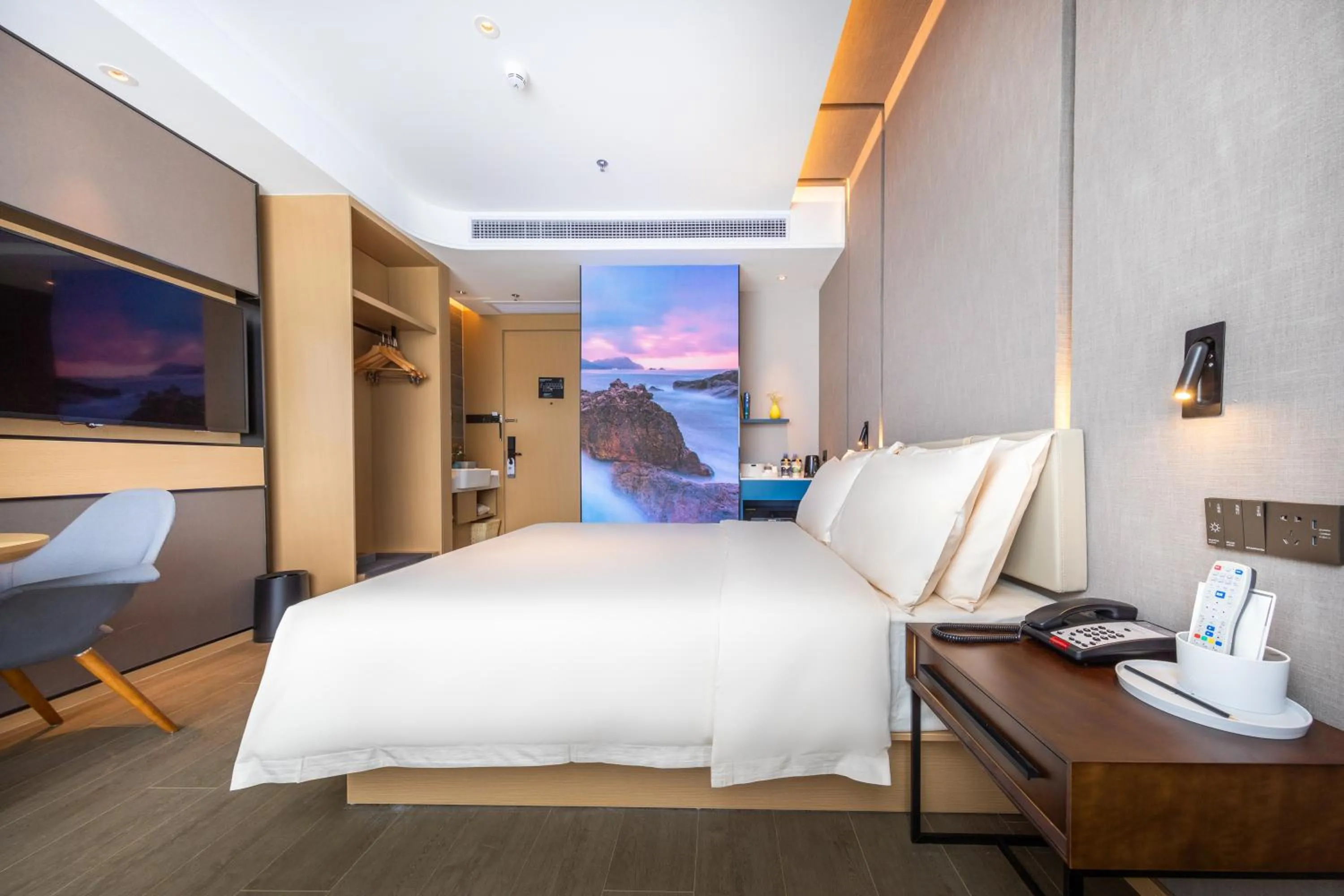 Bed in Atour Hotel Shenzhen Huaqiang North