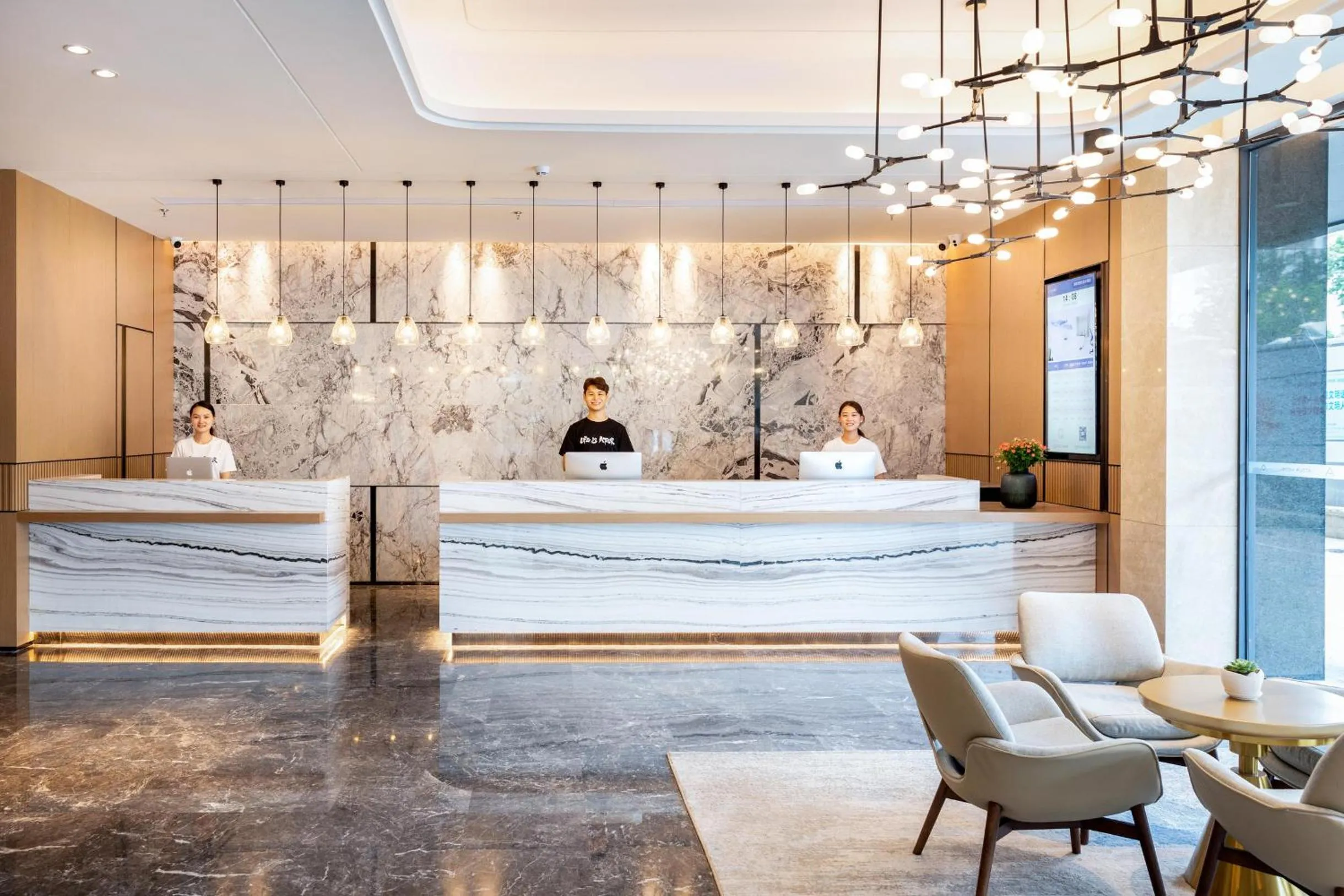 Atour Hotel Shenzhen Huaqiang North