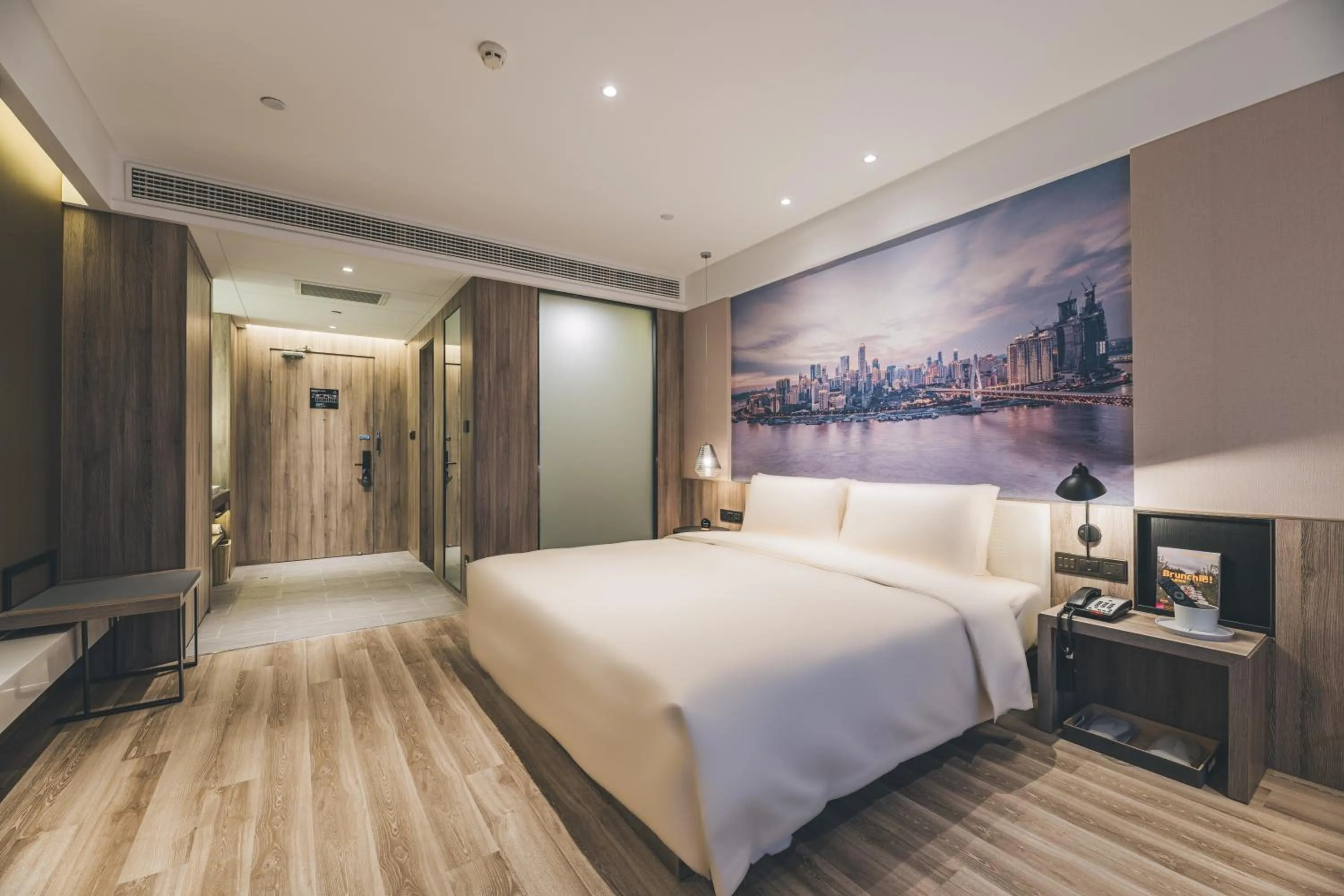 Bed in Atour Hotel Chongqiang Jiangbei Airport