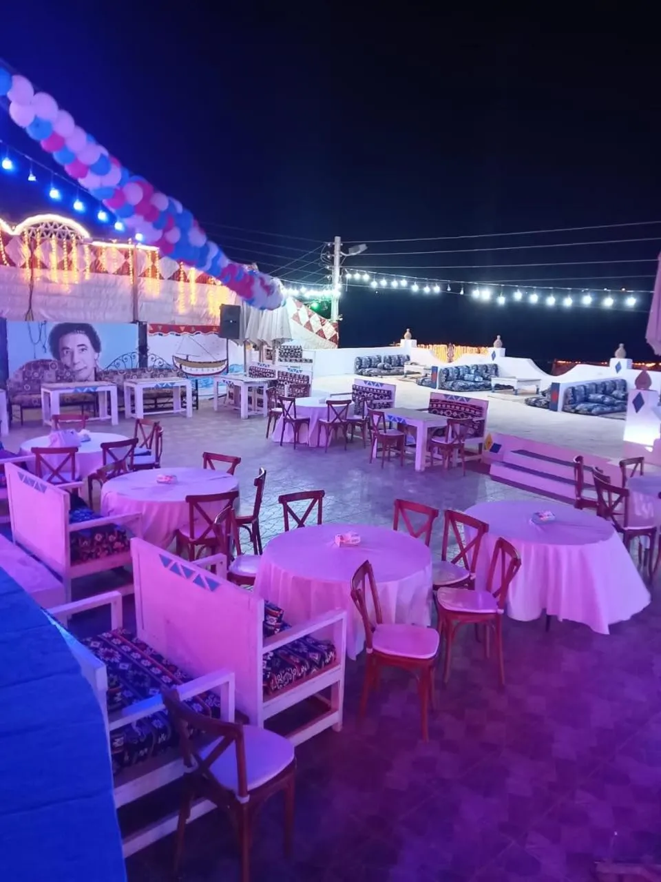 Restaurant/places to eat in Nubian Kulih house