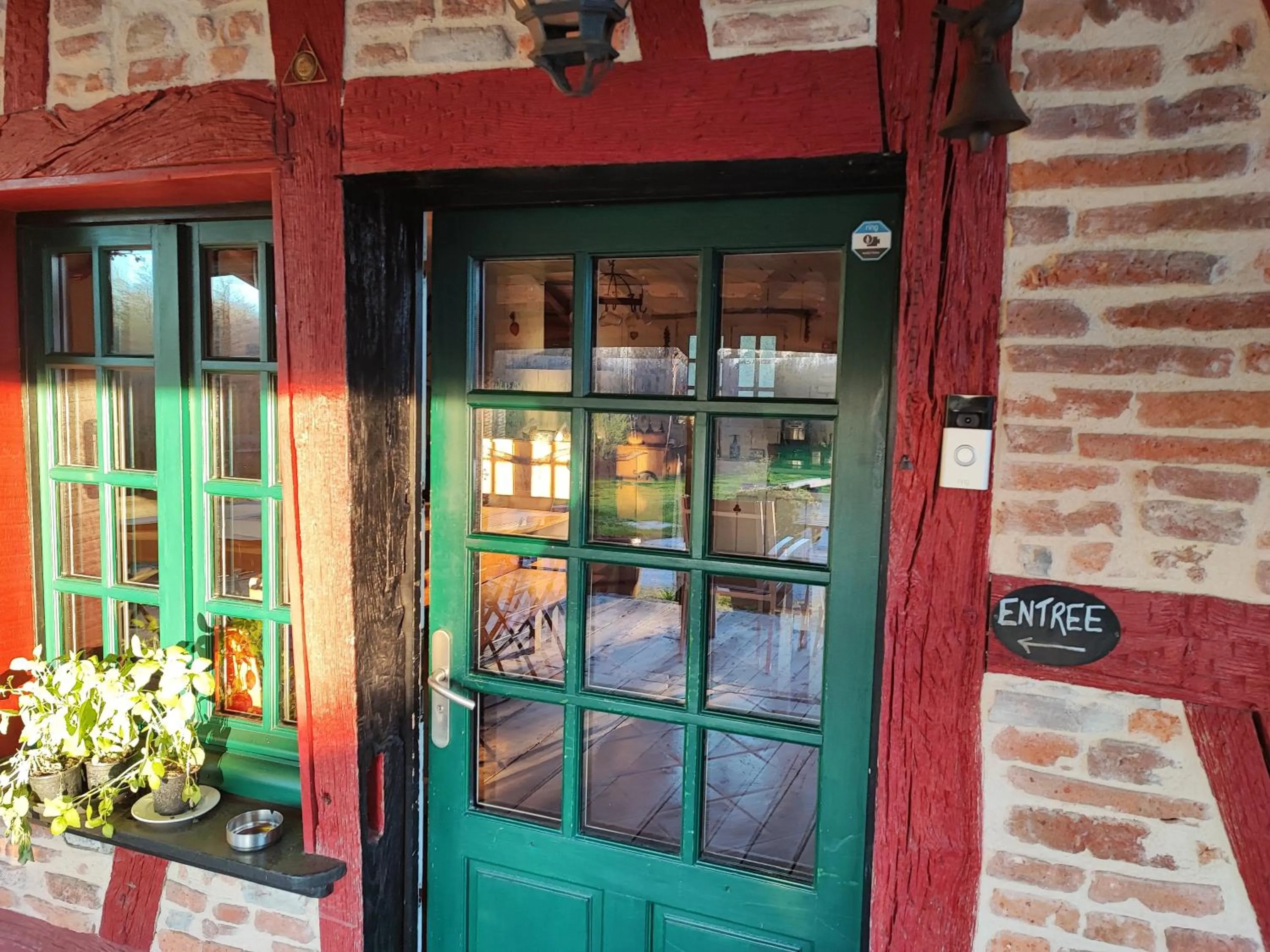 Property building in LE DOMAINE DU SENS