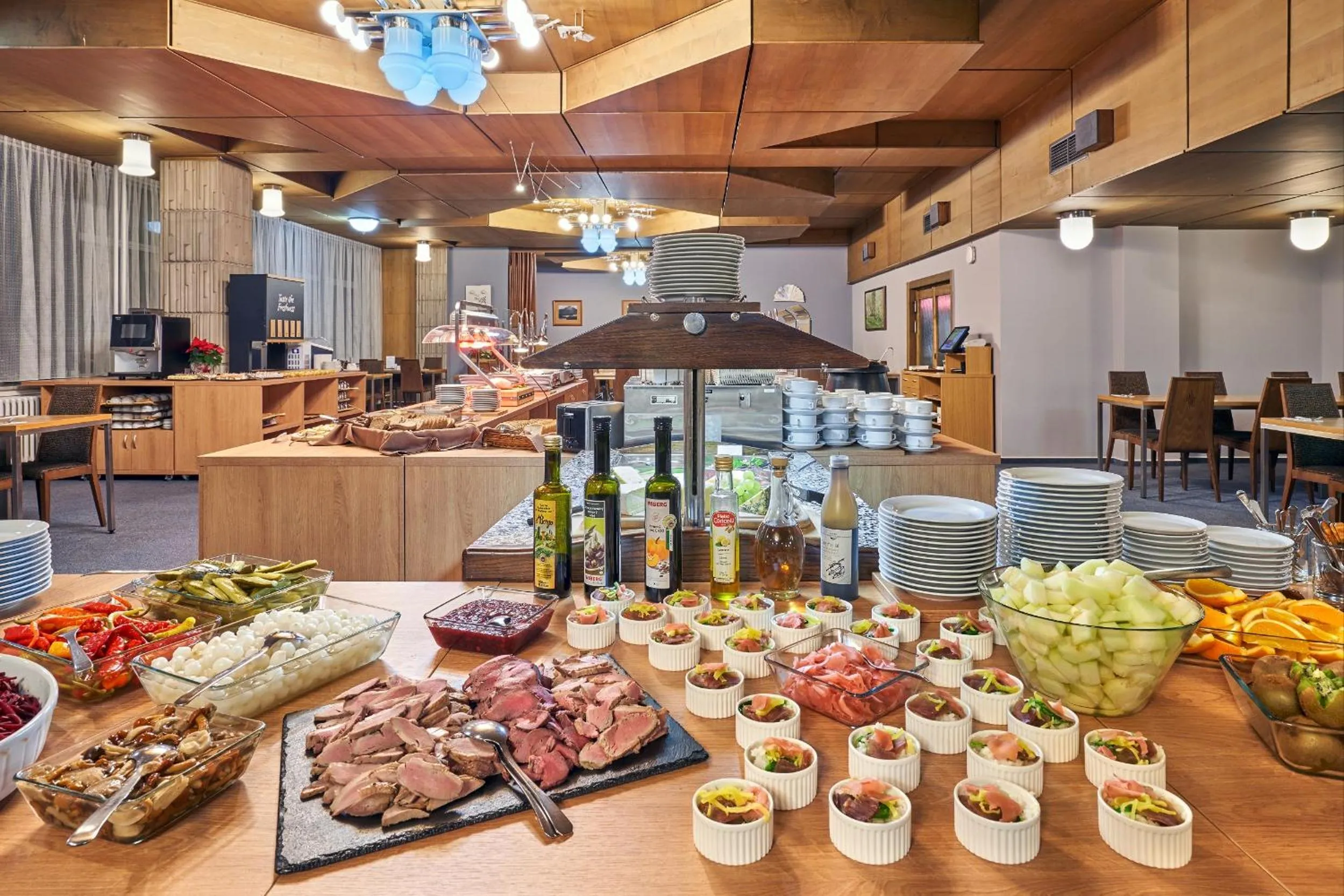 Dinner in Hotel Horizont