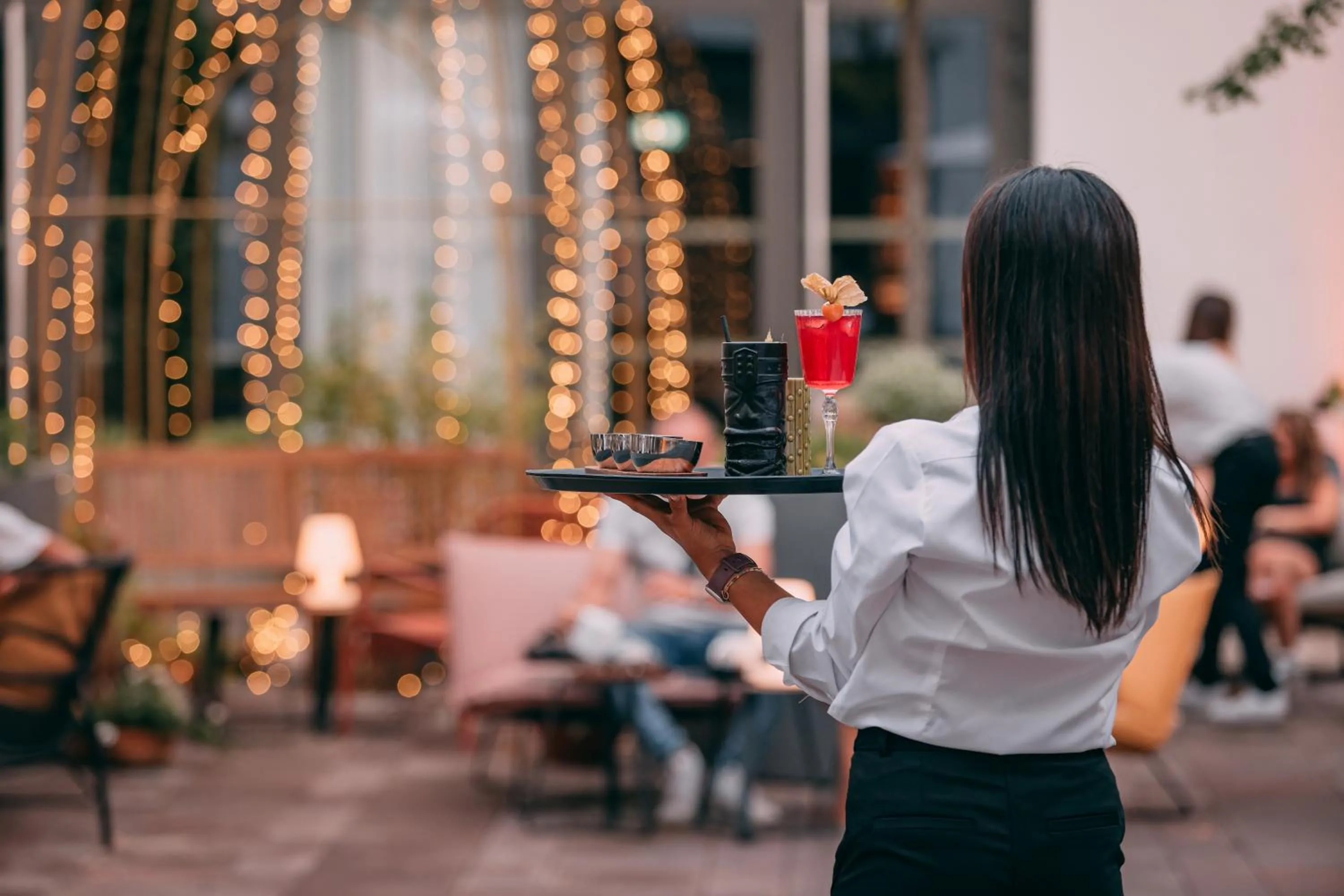 Patio in Hôtel LÉONOR the place to live