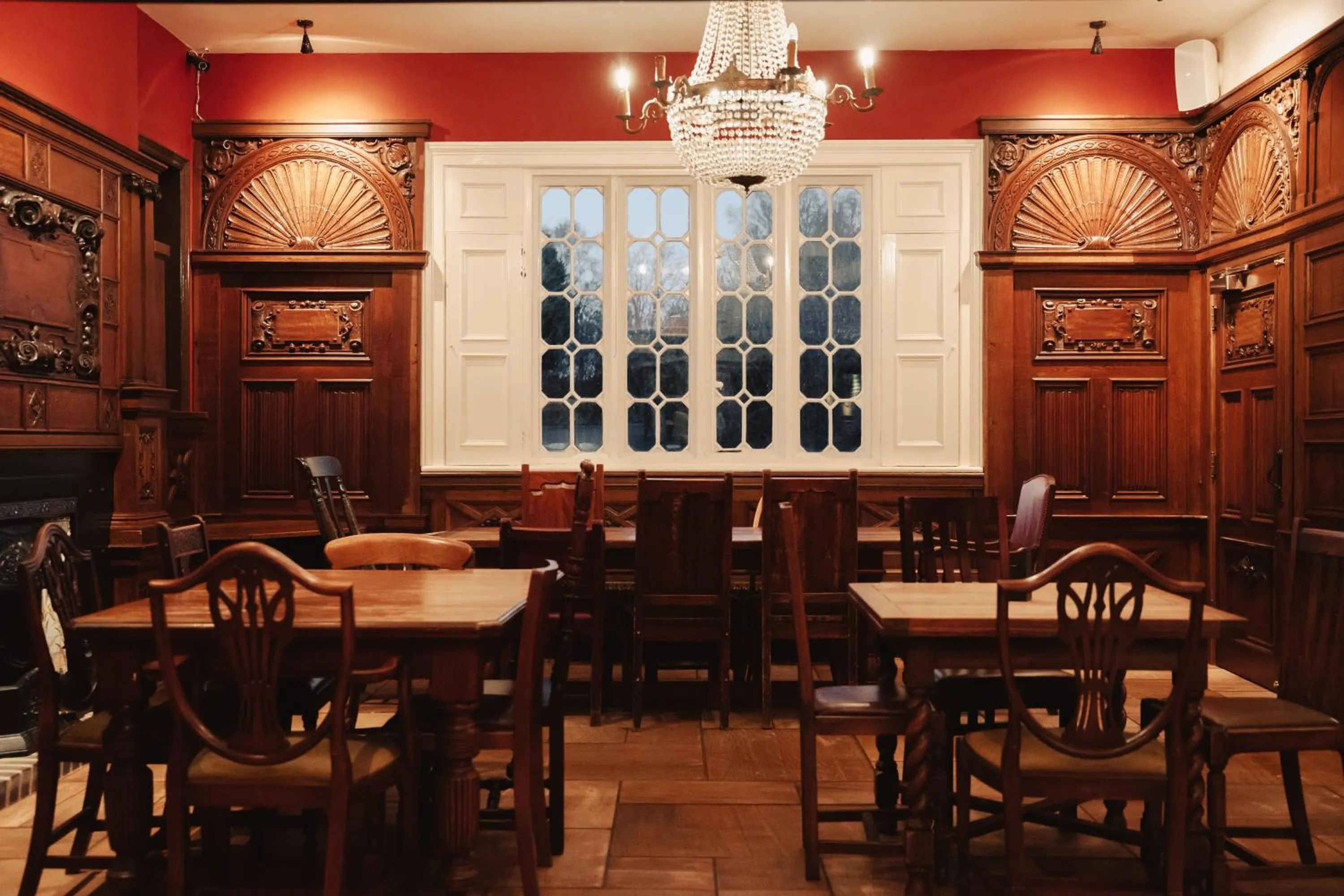 Restaurant/places to eat in The Swan Hotel