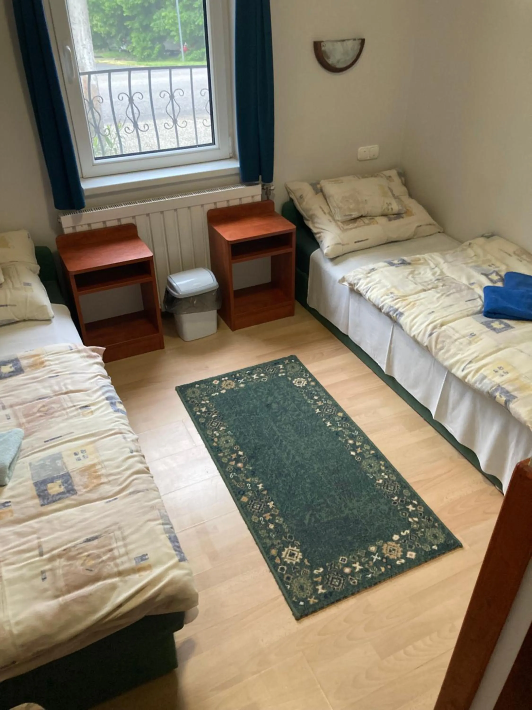 Property building, Bed in Bor-Bazilika-Vendégház