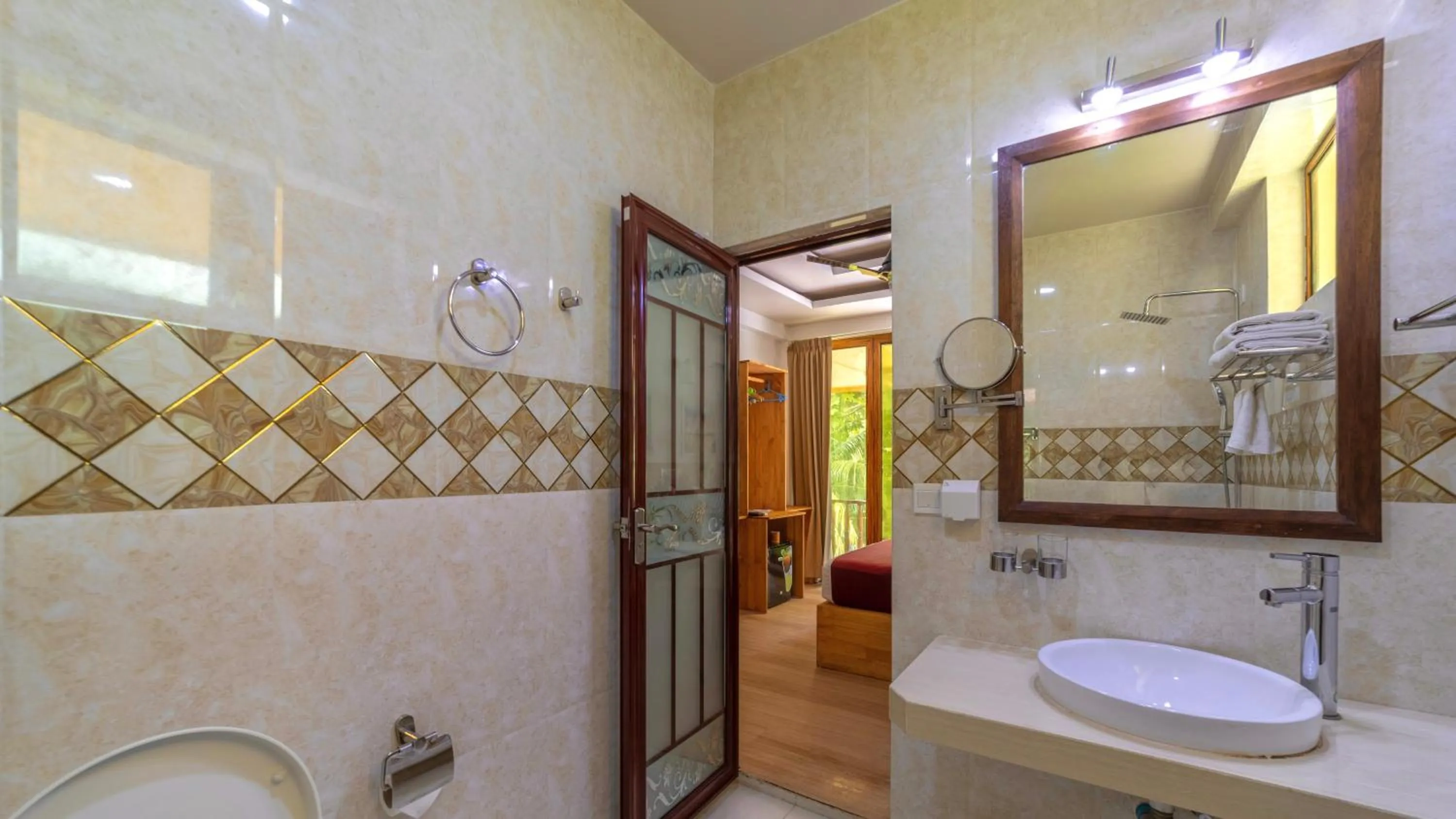 Bathroom in Ocean Lilly Inn