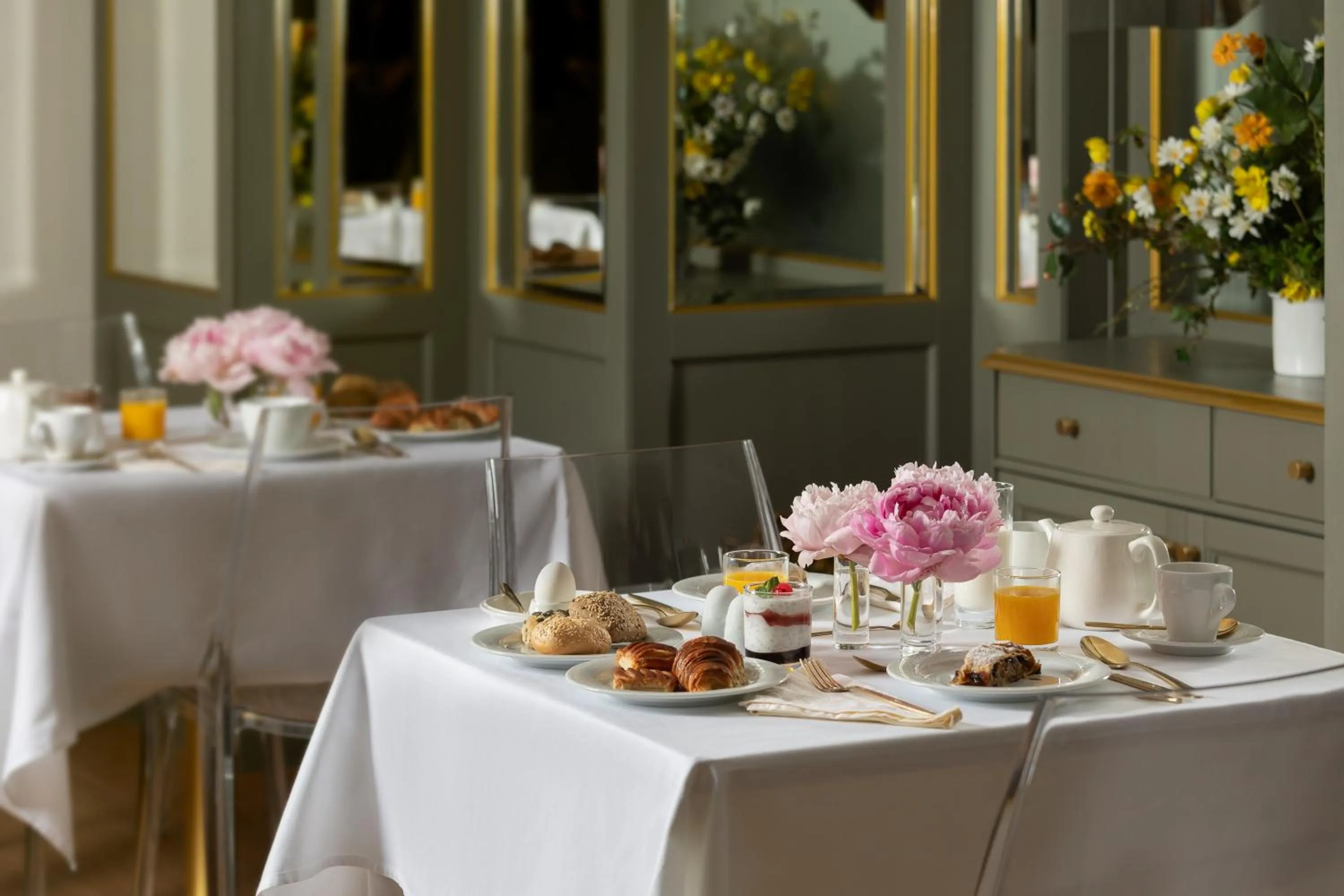 Breakfast in Hotel Liberty