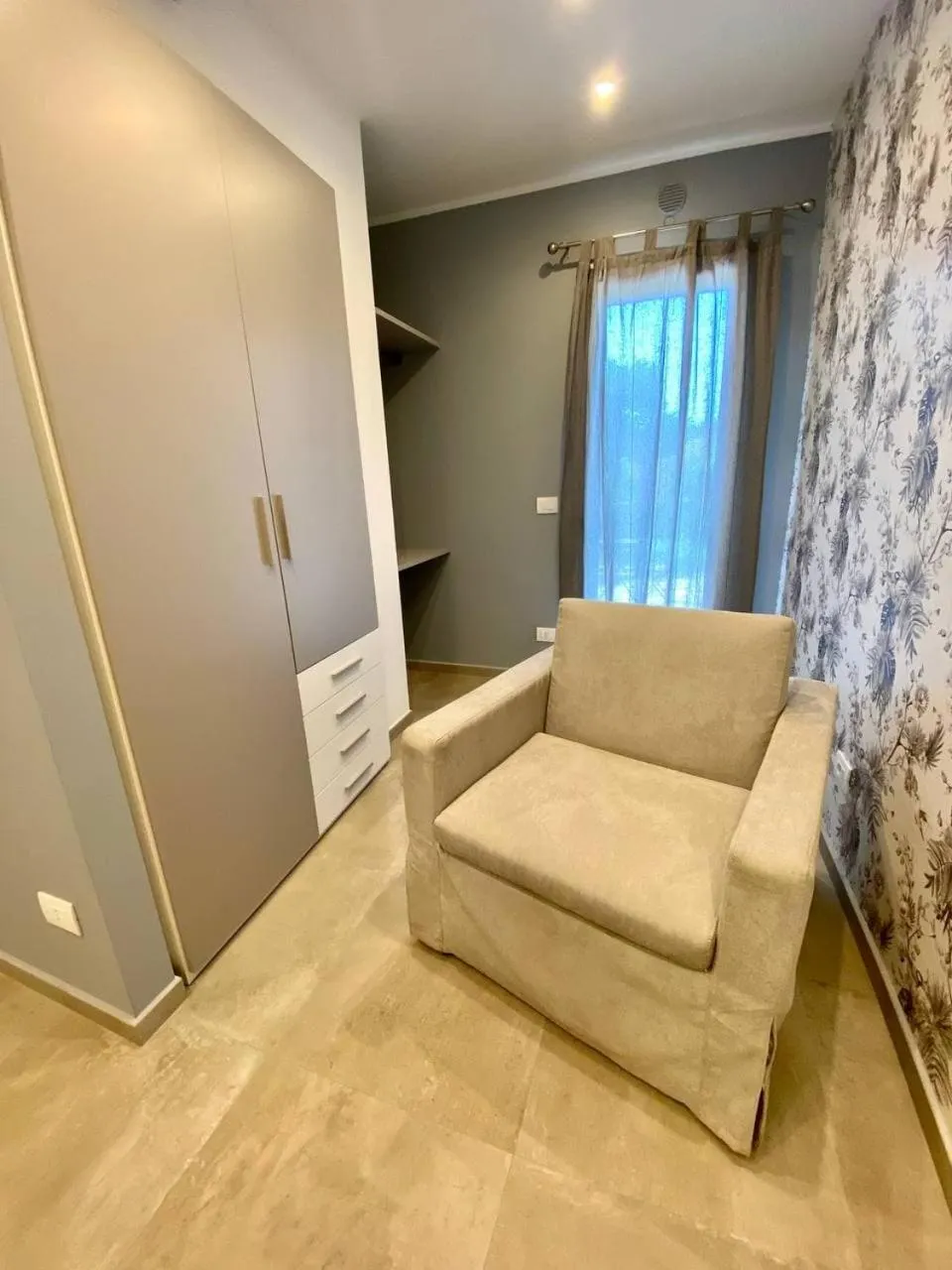 Bedroom in Floridida Rooms & Breakfast