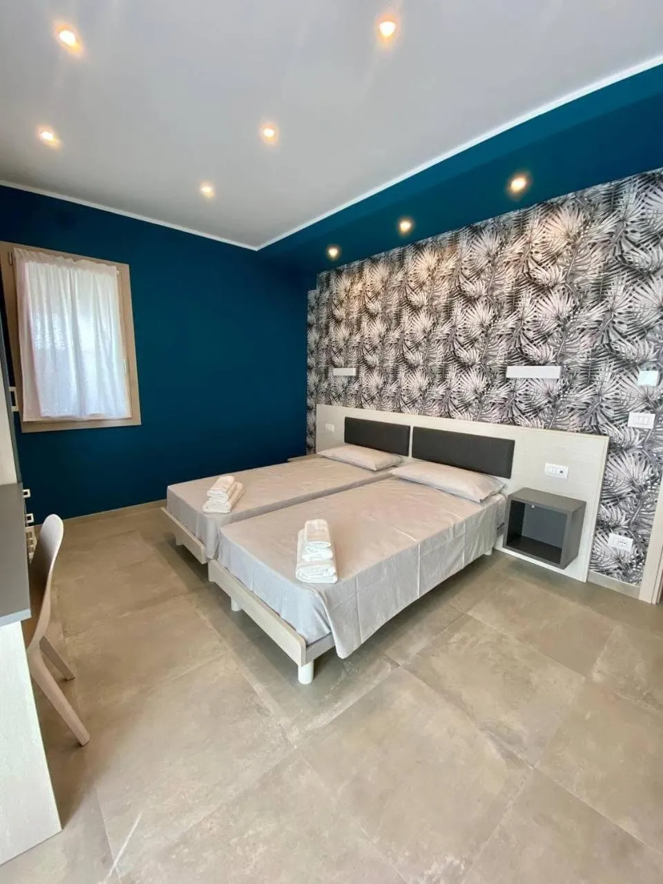 Photo of the whole room, Bed in Floridida Rooms & Breakfast