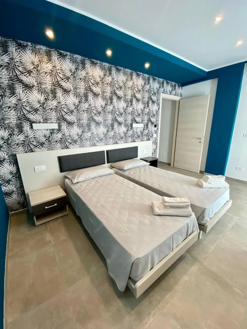 Photo of the whole room, Bed in Floridida Rooms & Breakfast