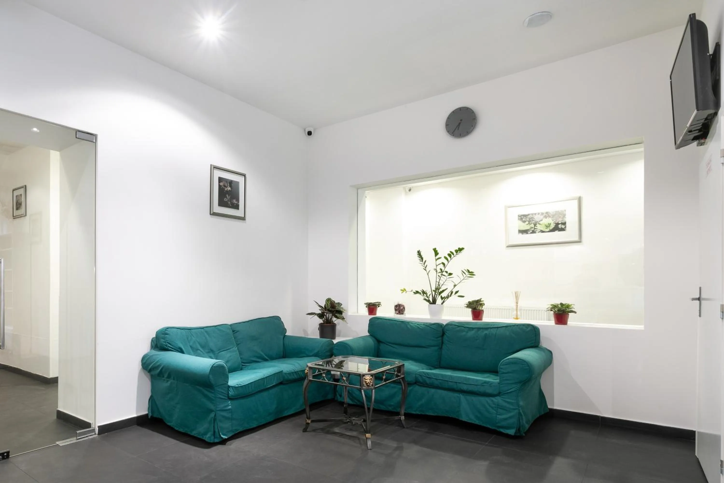 Restaurant/places to eat in My Hotel Apollon