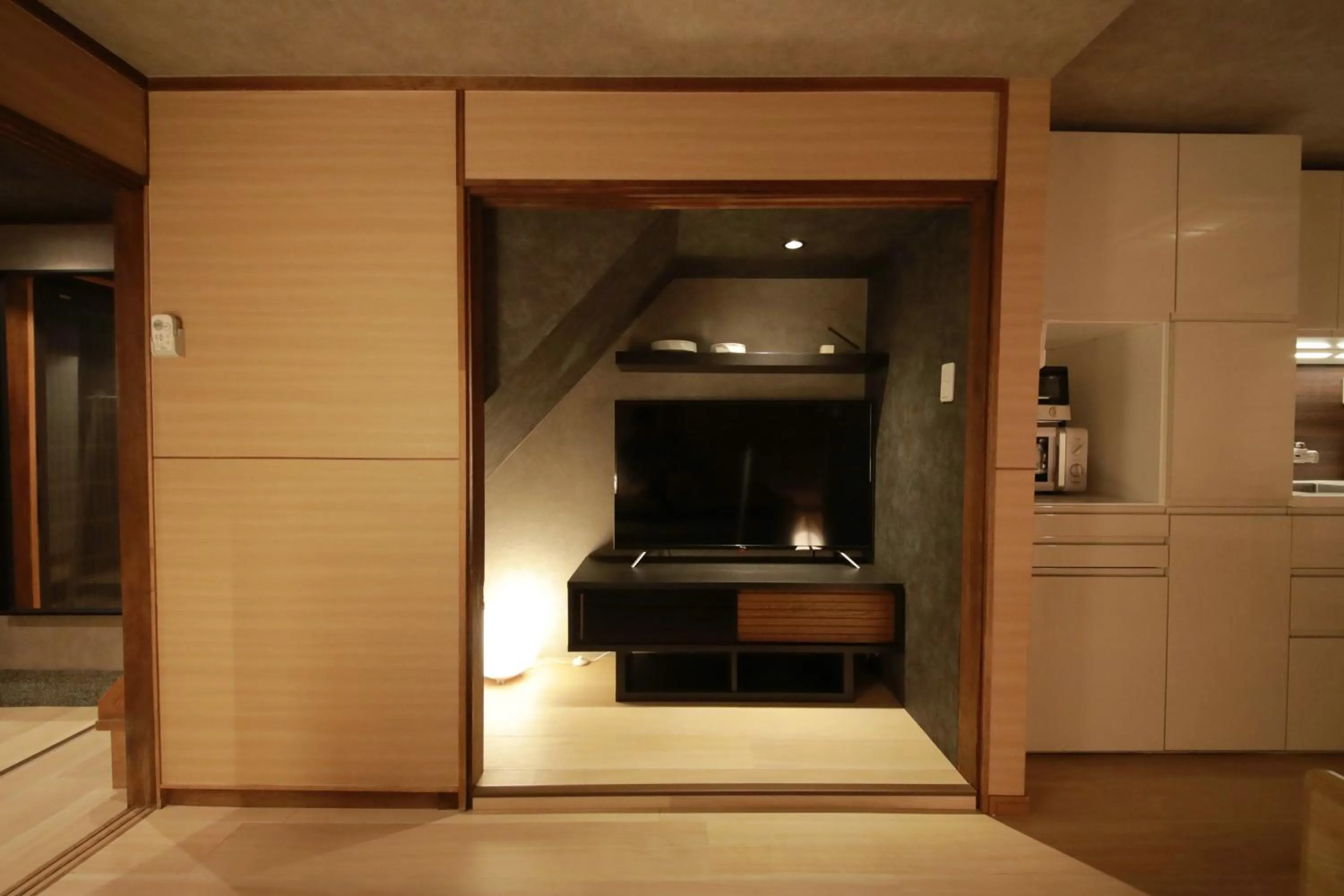 TV and multimedia in Shiki Homes IKKO 10