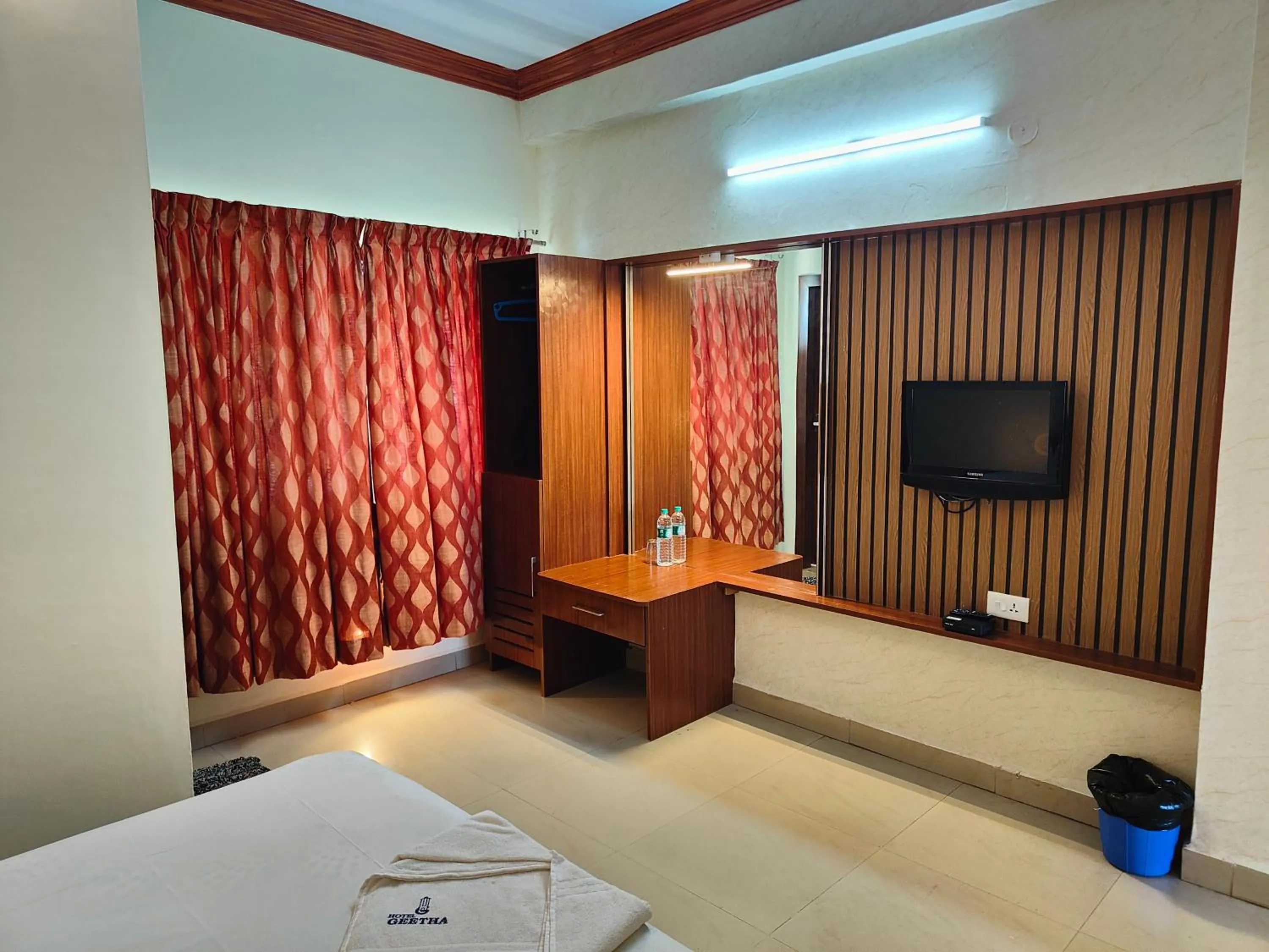 Photo of the whole room, Bed in Hotel Geetha International