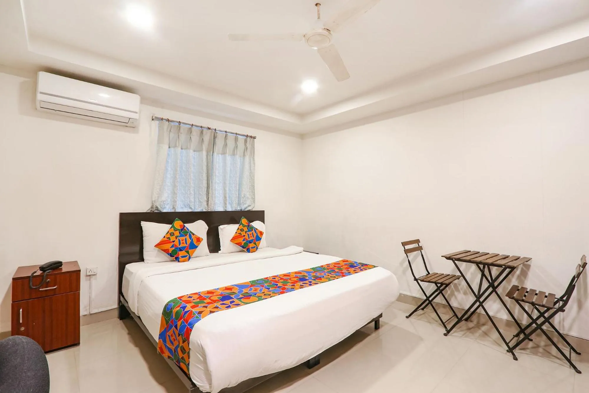 Bed in FabHotel Blue Dawn - Gachibowli - Nr ISB