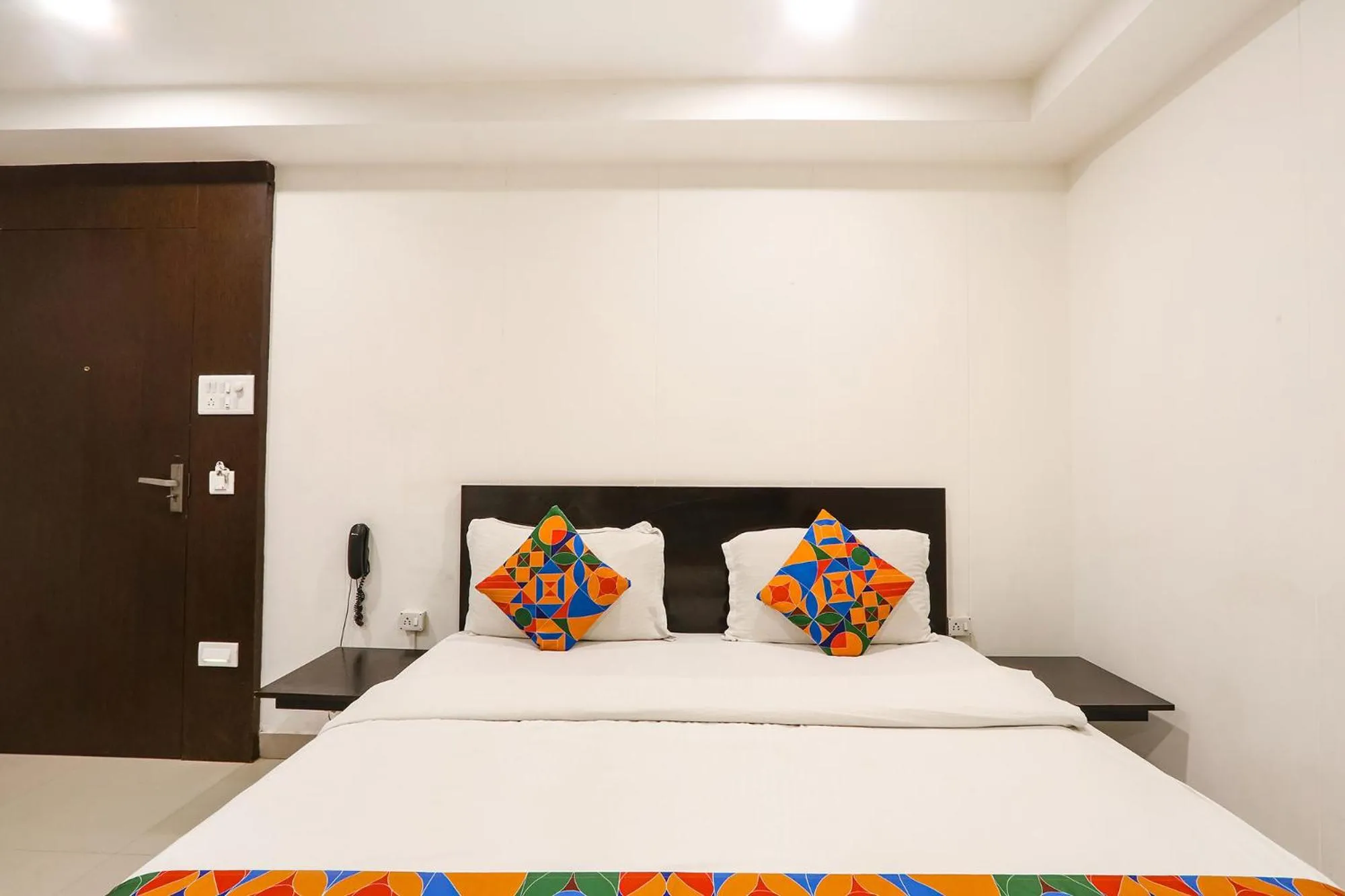 Bed in FabHotel Blue Dawn - Gachibowli - Nr ISB