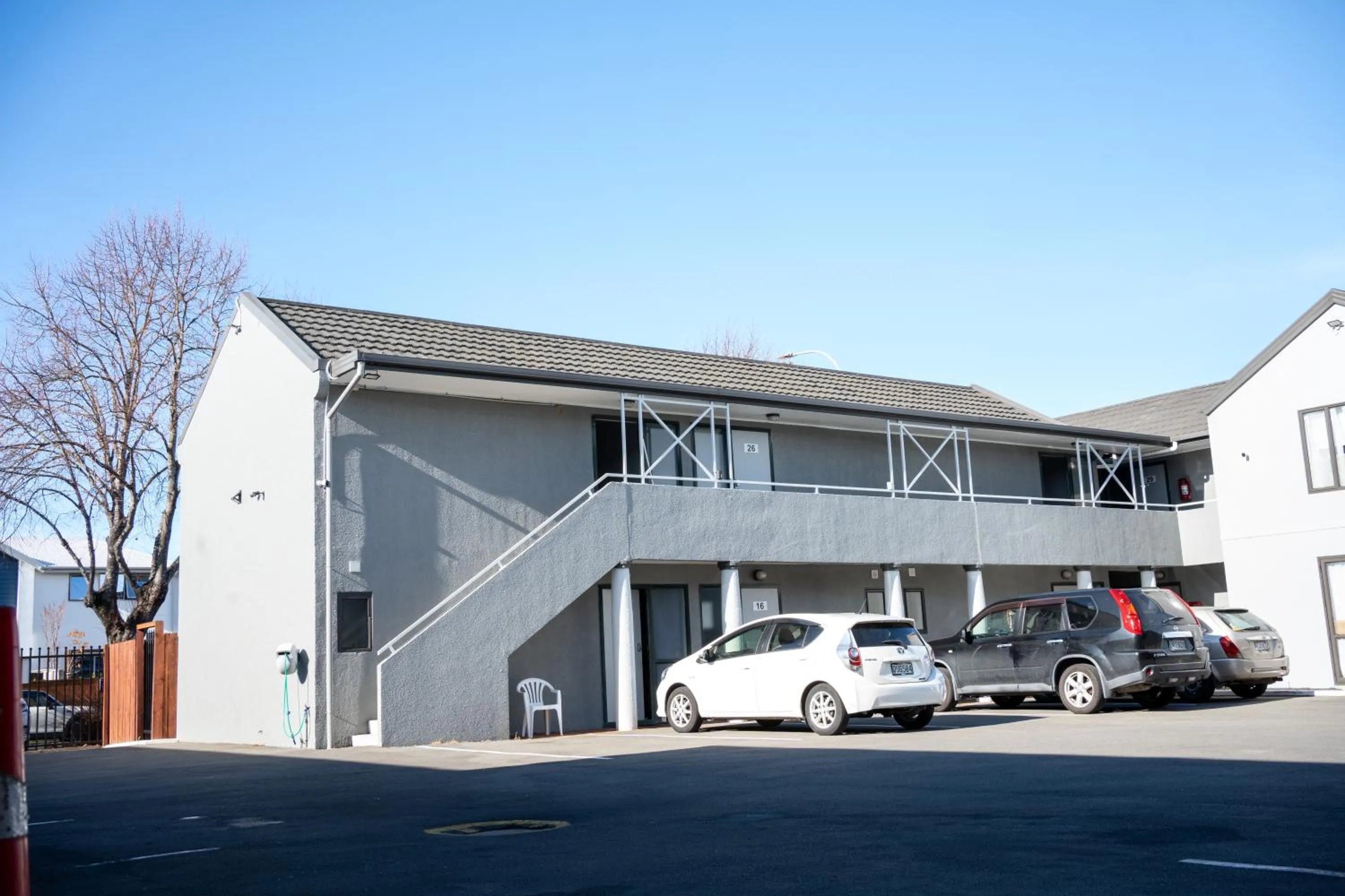 Property building in Samhil Motor Lodge