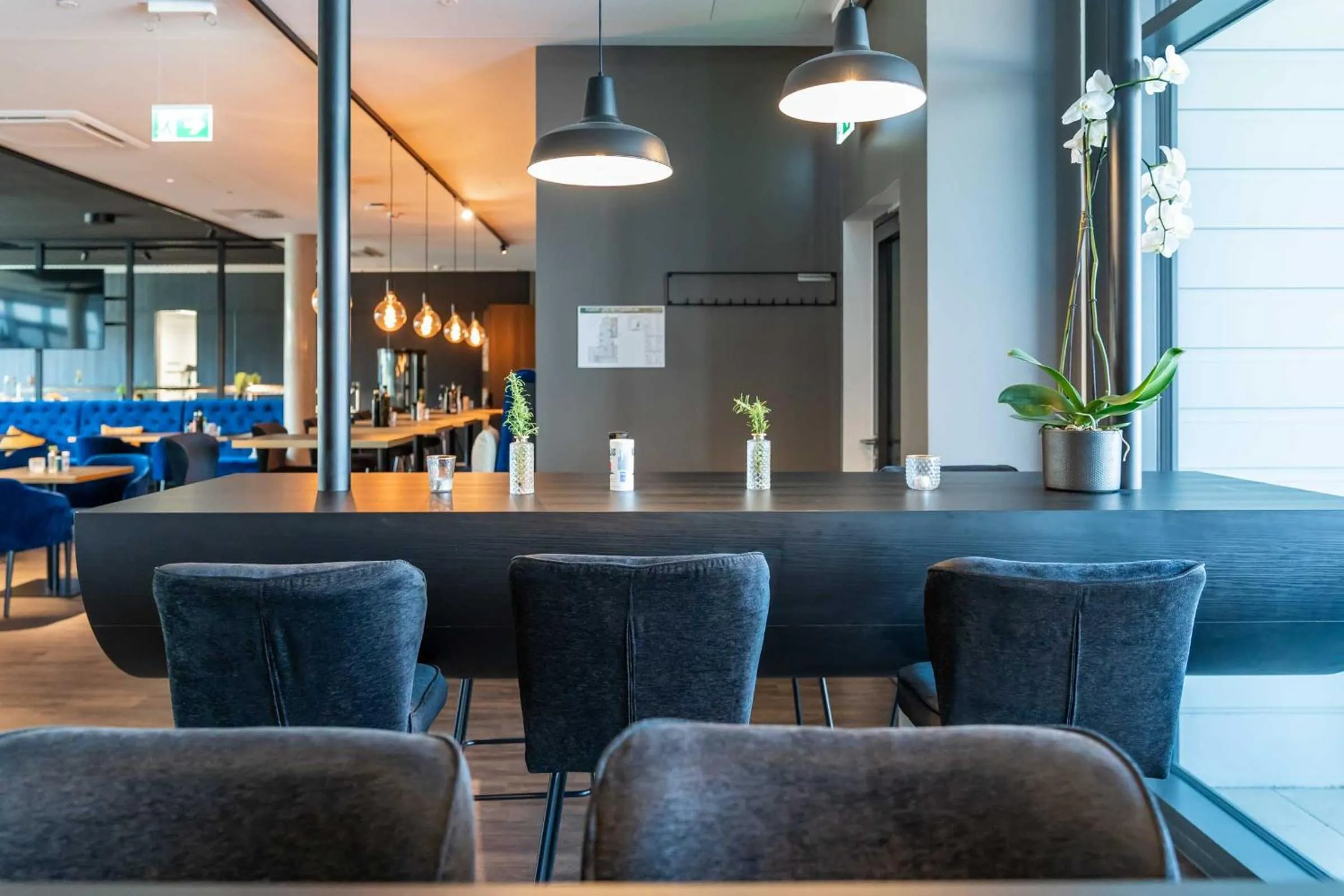 Restaurant/places to eat in Abasto Hotel Dachau