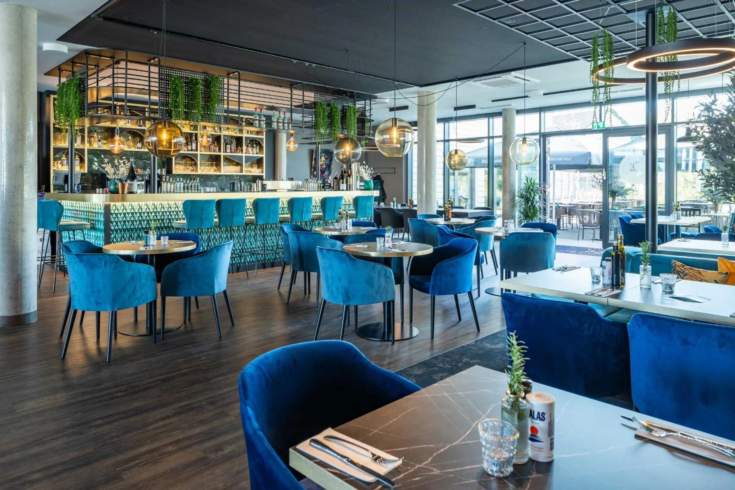 Restaurant/places to eat in Abasto Hotel Dachau