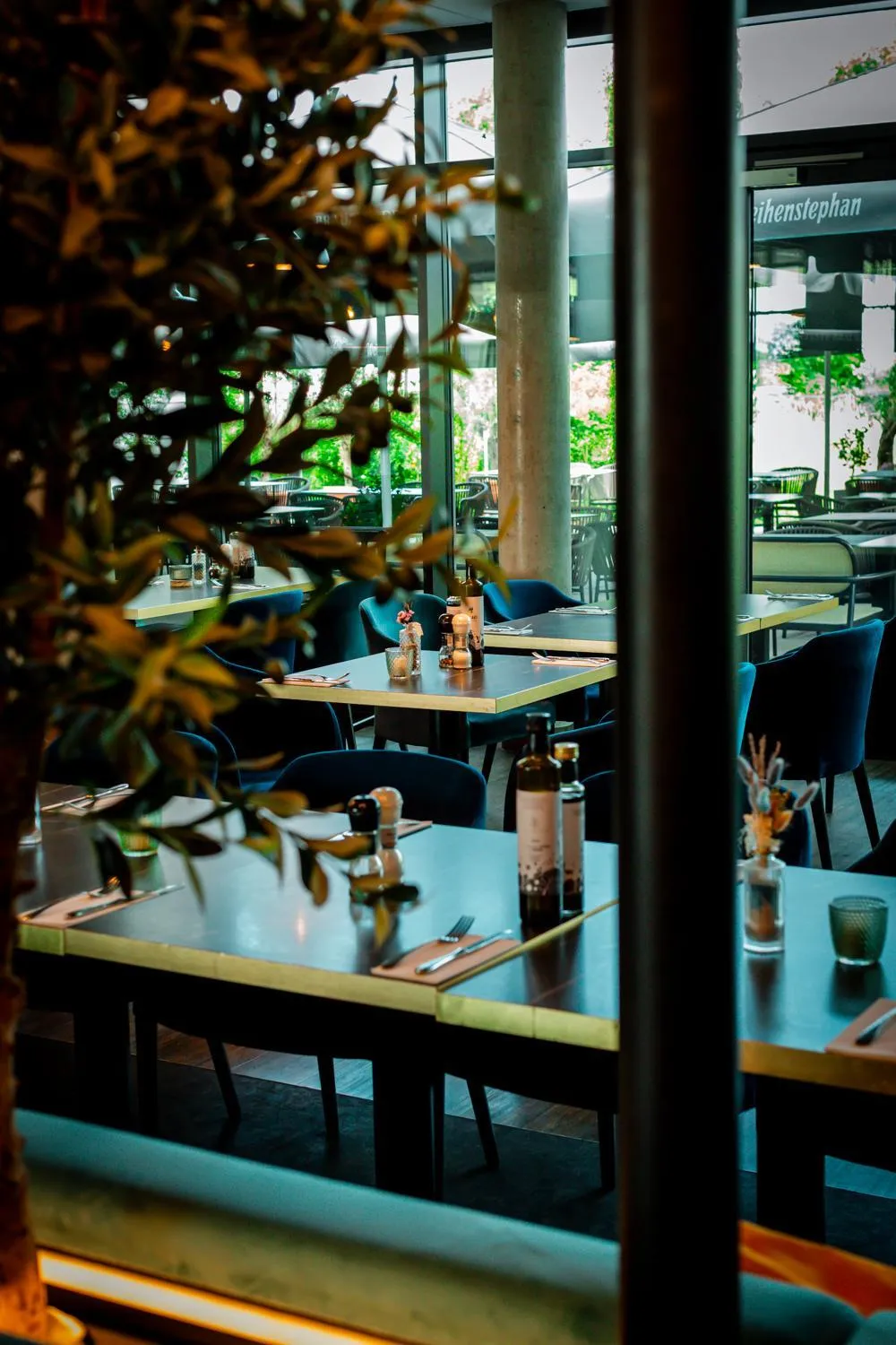 Restaurant/places to eat in Abasto Hotel Dachau