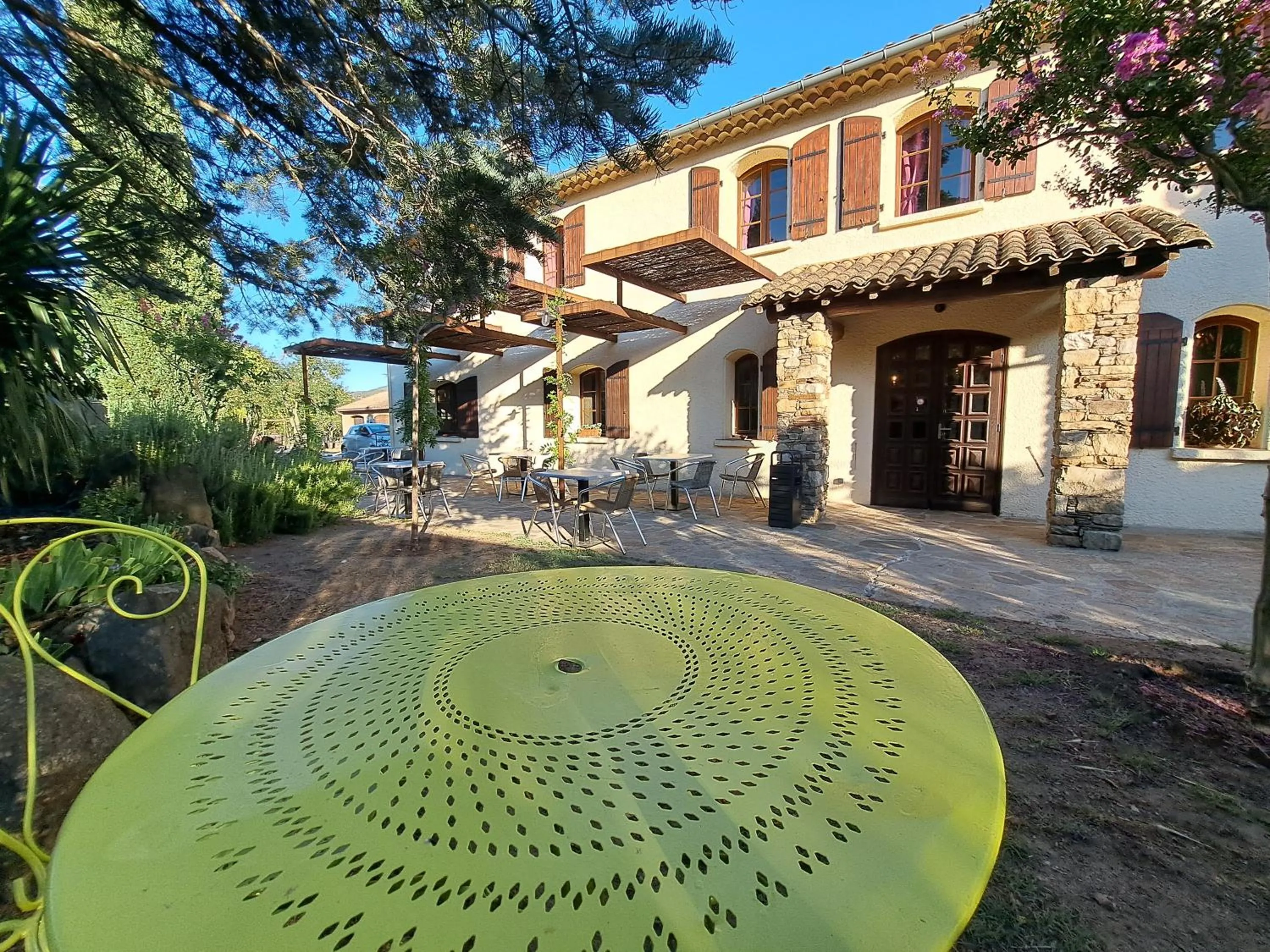 Garden in L'Interlude