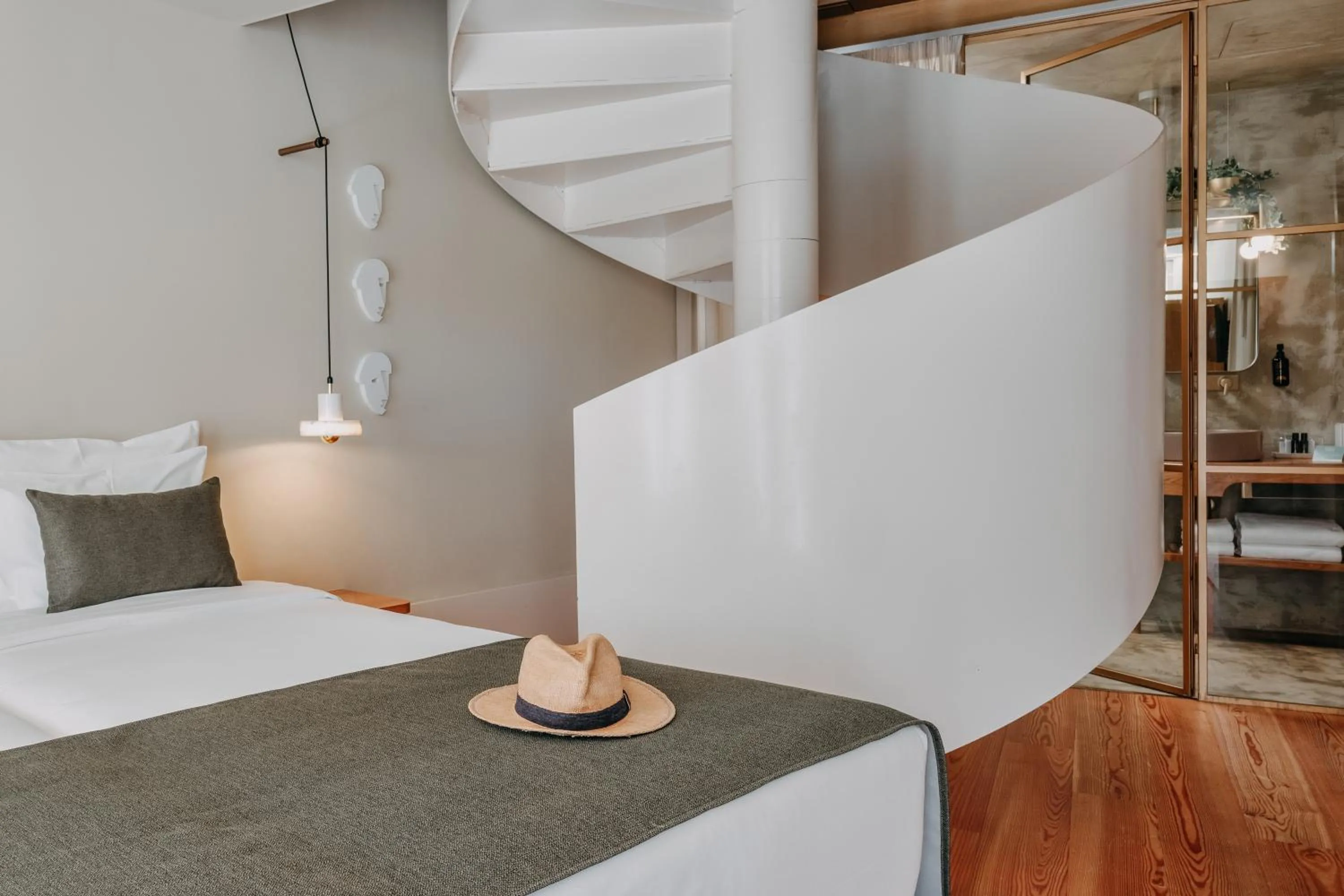 Bathroom, Bed in Casa das Lérias