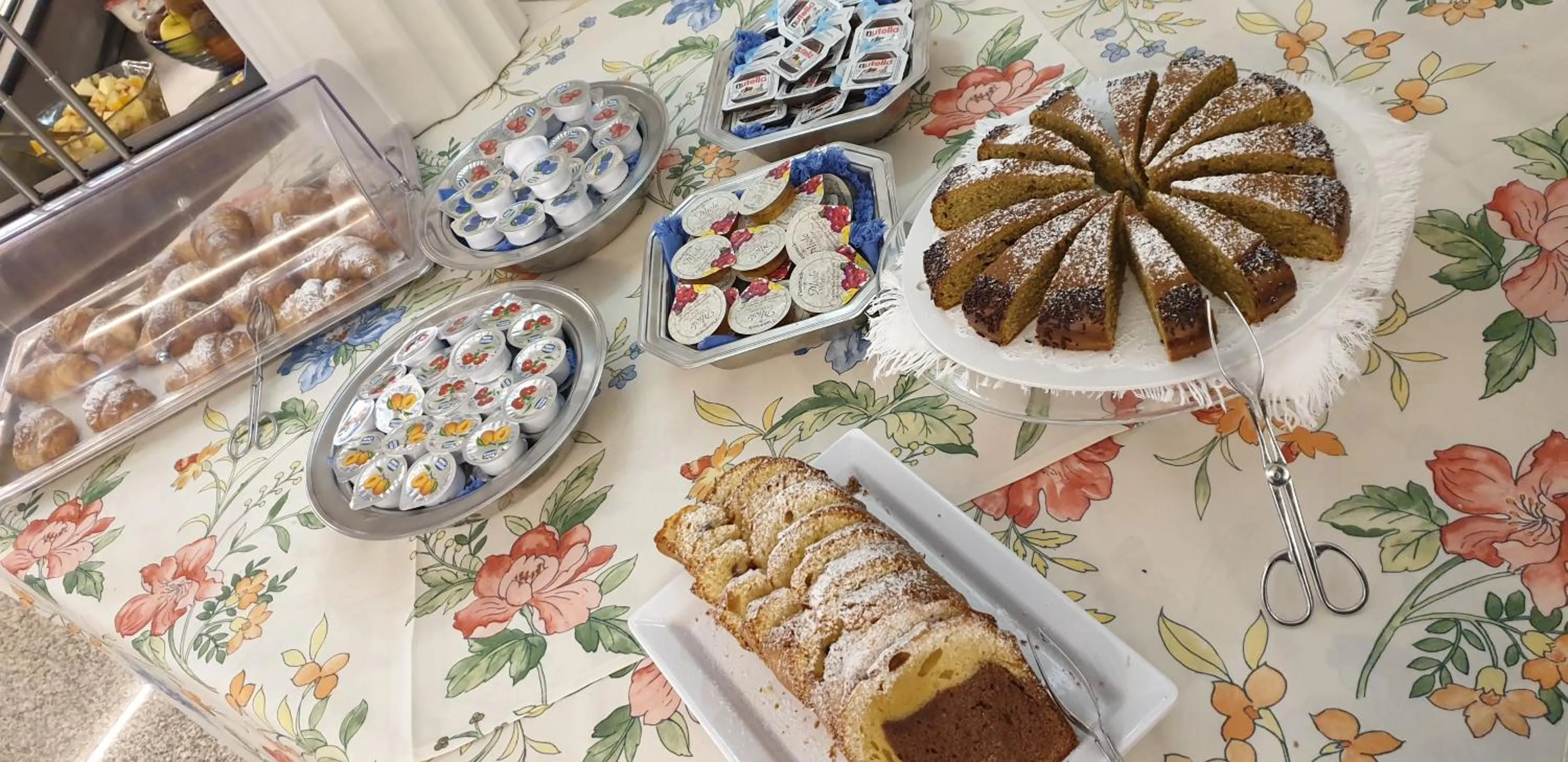 Breakfast in Hotel Excelsior Bay