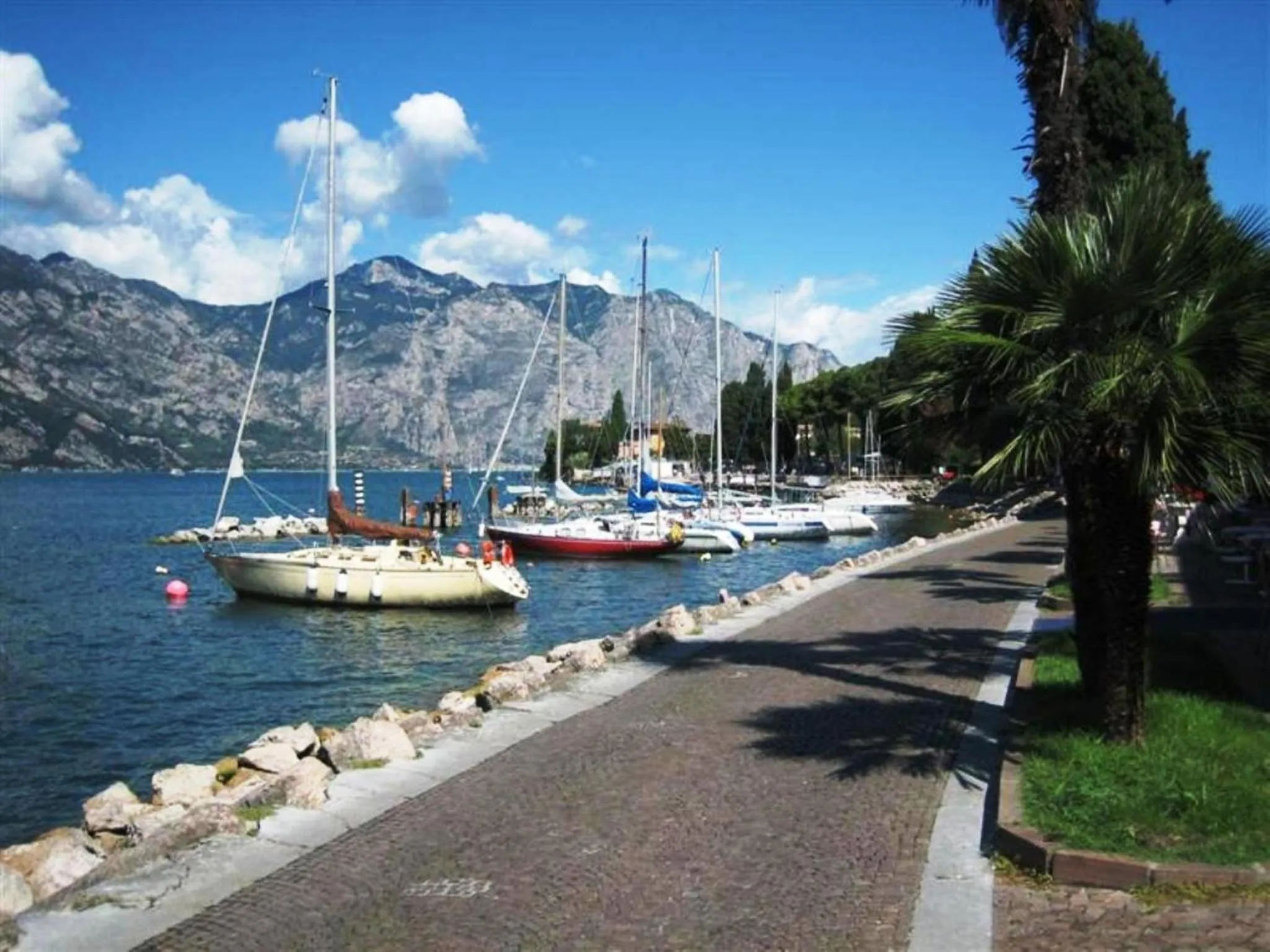 Lake view in Hotel Excelsior Bay