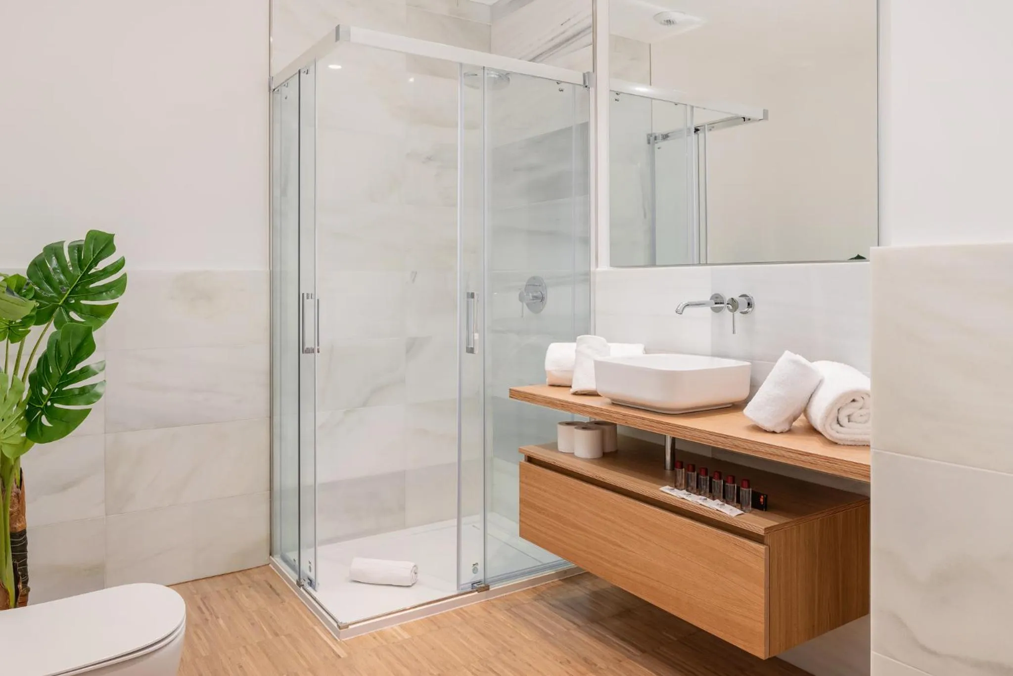 Shower in I Loft Santiago by Upper Luxury Housing